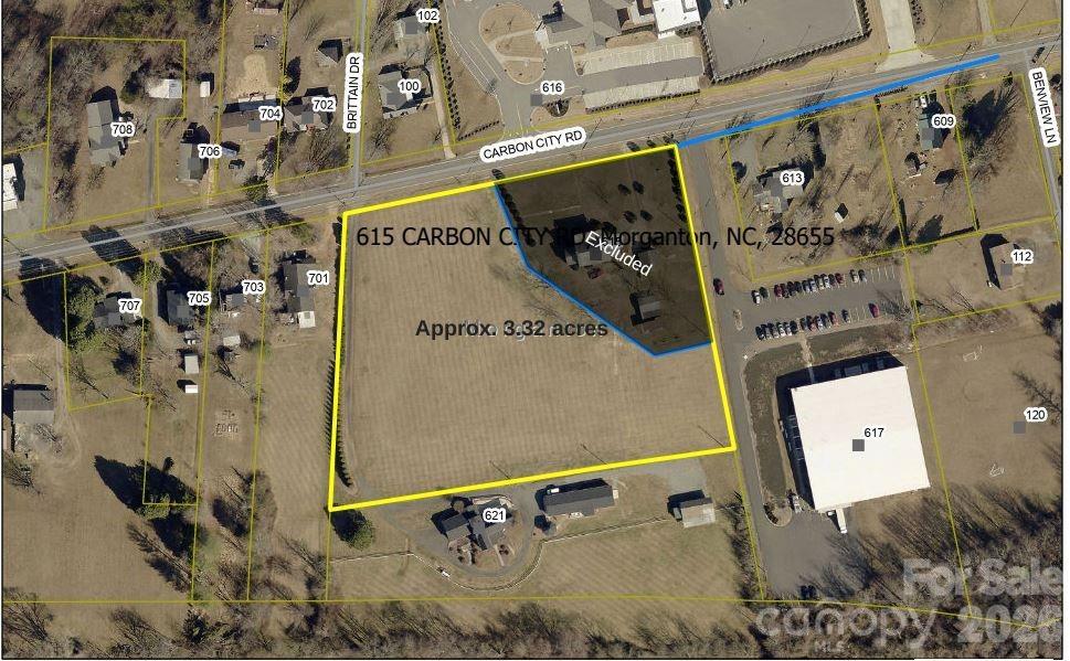 615 Carbon City Road Property Photo 1