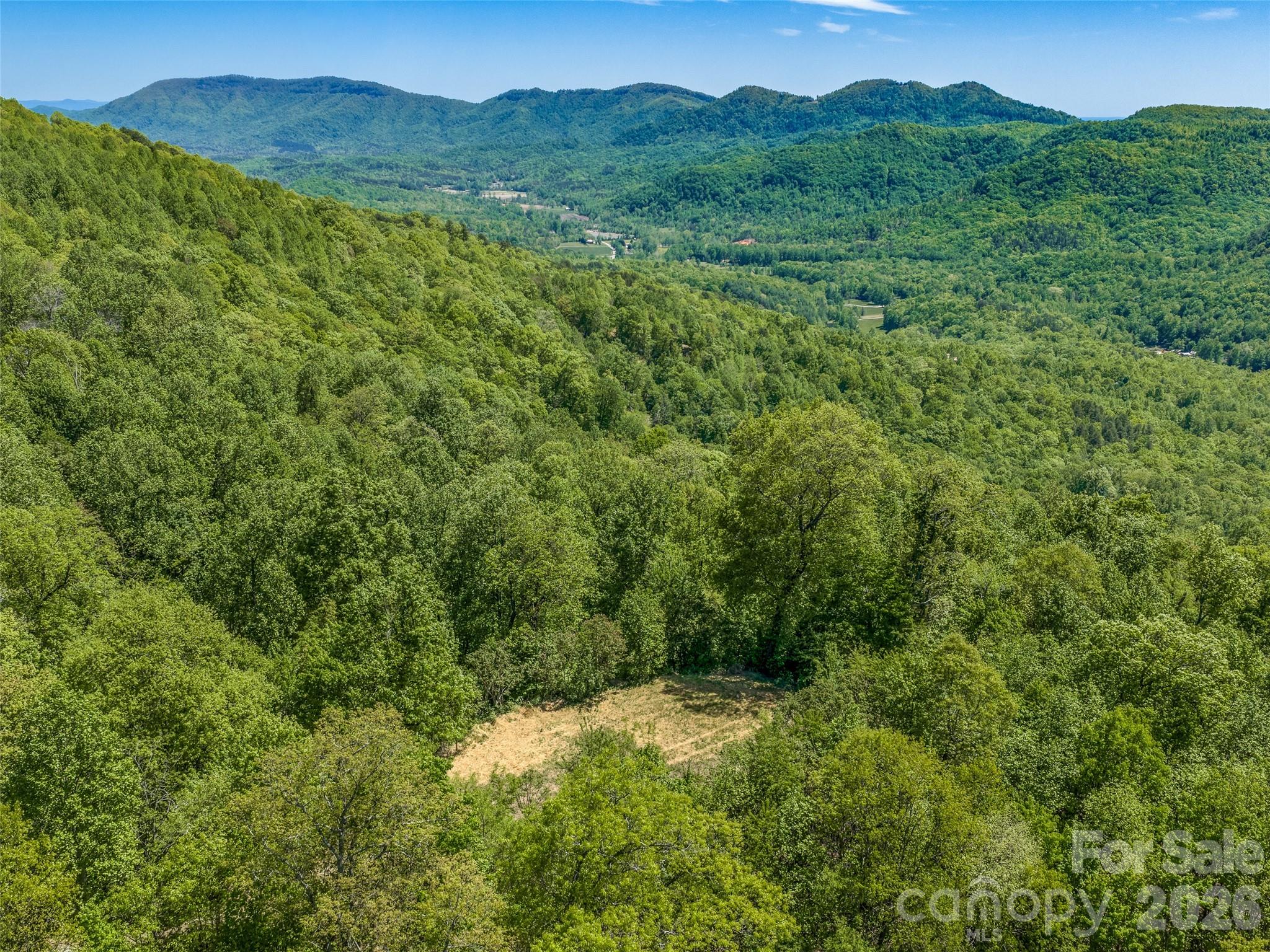 488 Warbler Lane Property Photo 16