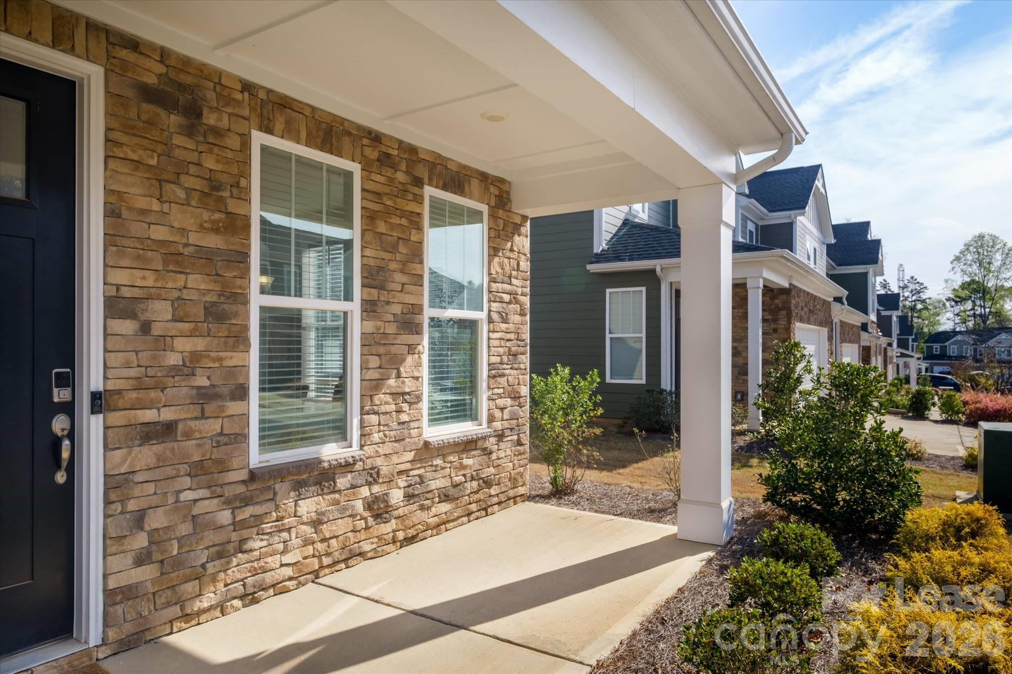 8156 Merryvale Lane Property Photo 3