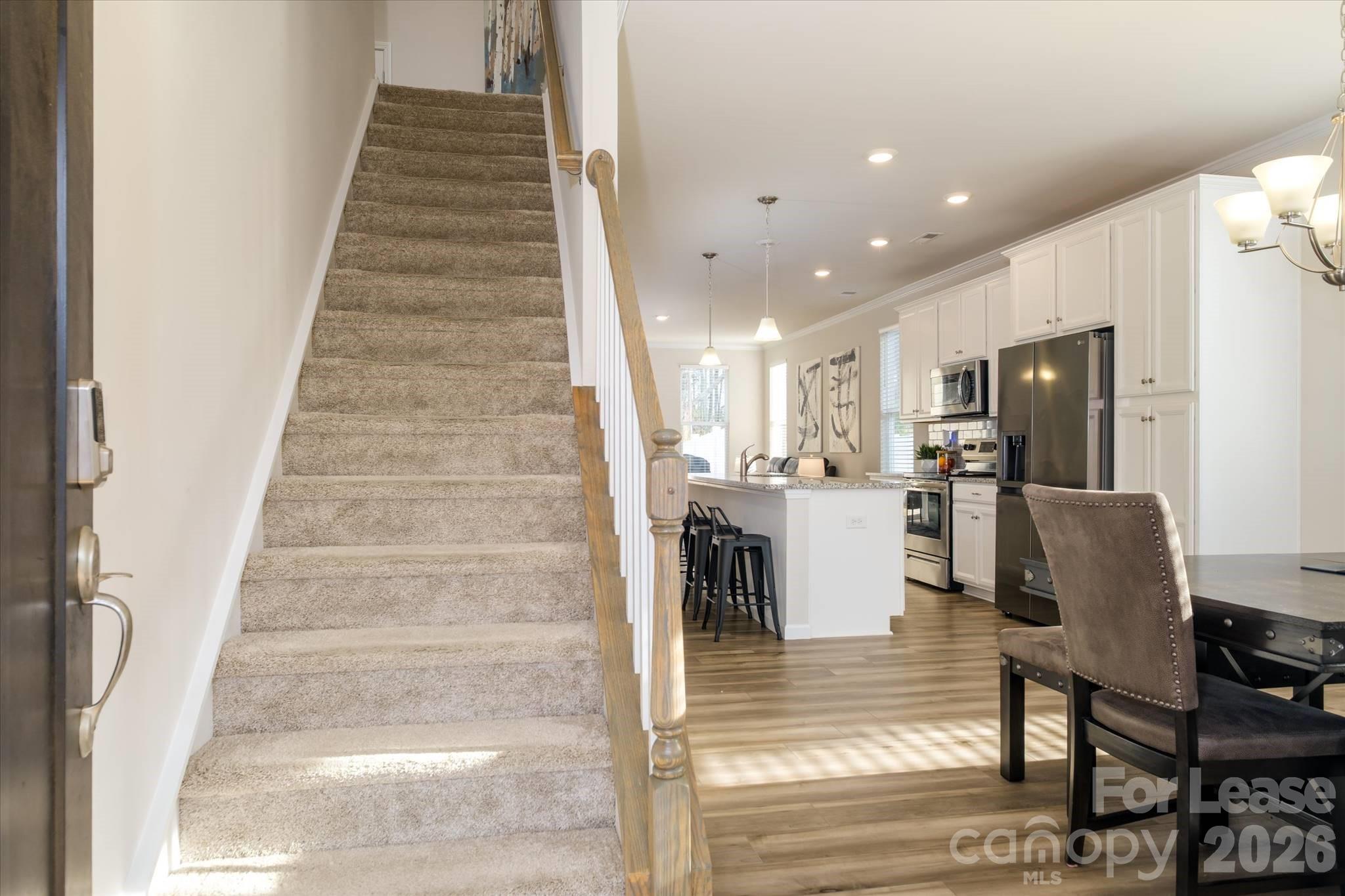 8156 Merryvale Lane Property Photo 4