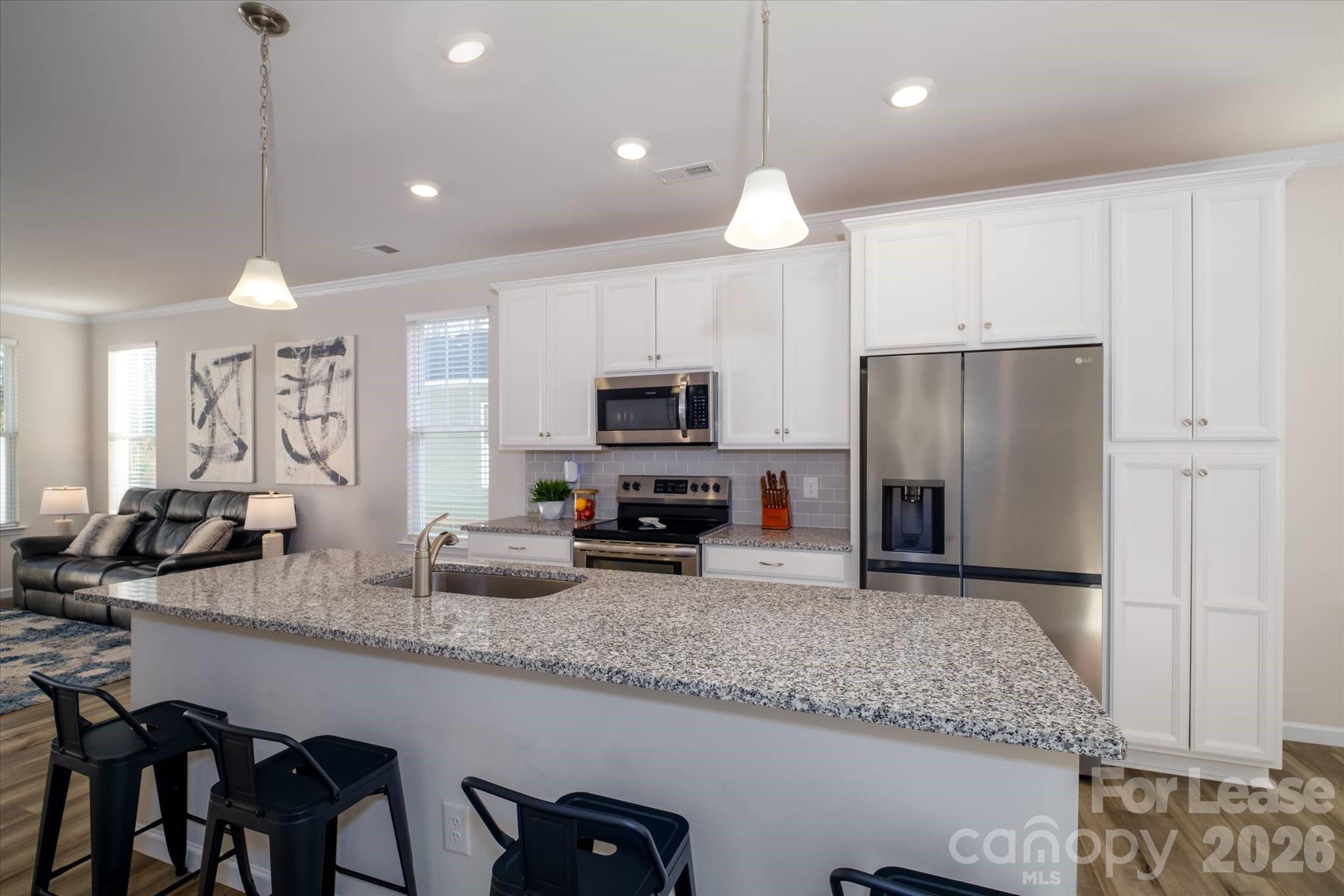 8156 Merryvale Lane Property Photo 7