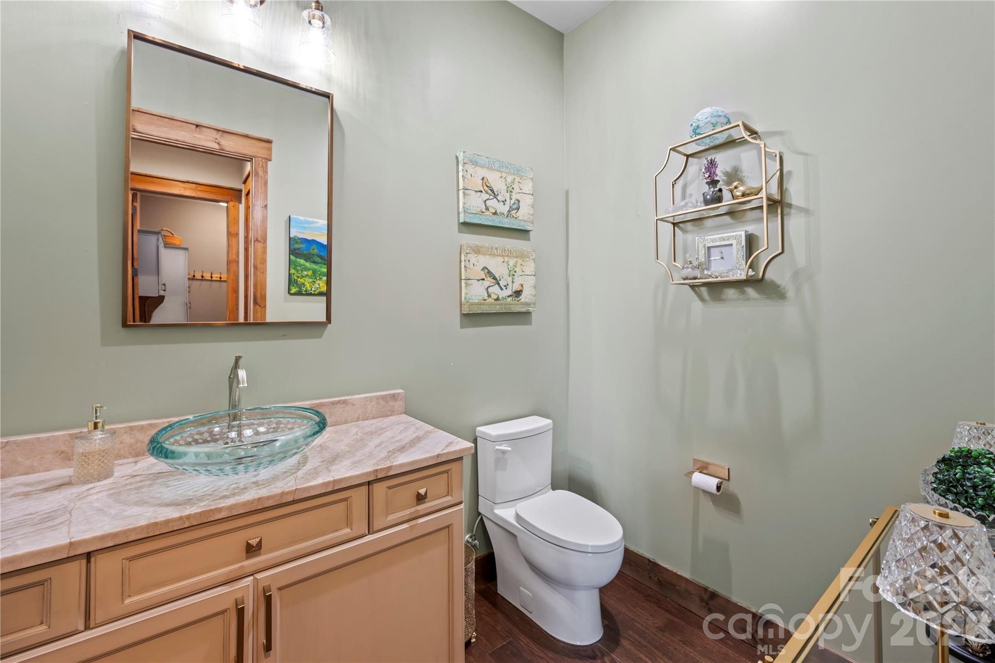 28 Gracie Lane Property Photo 26