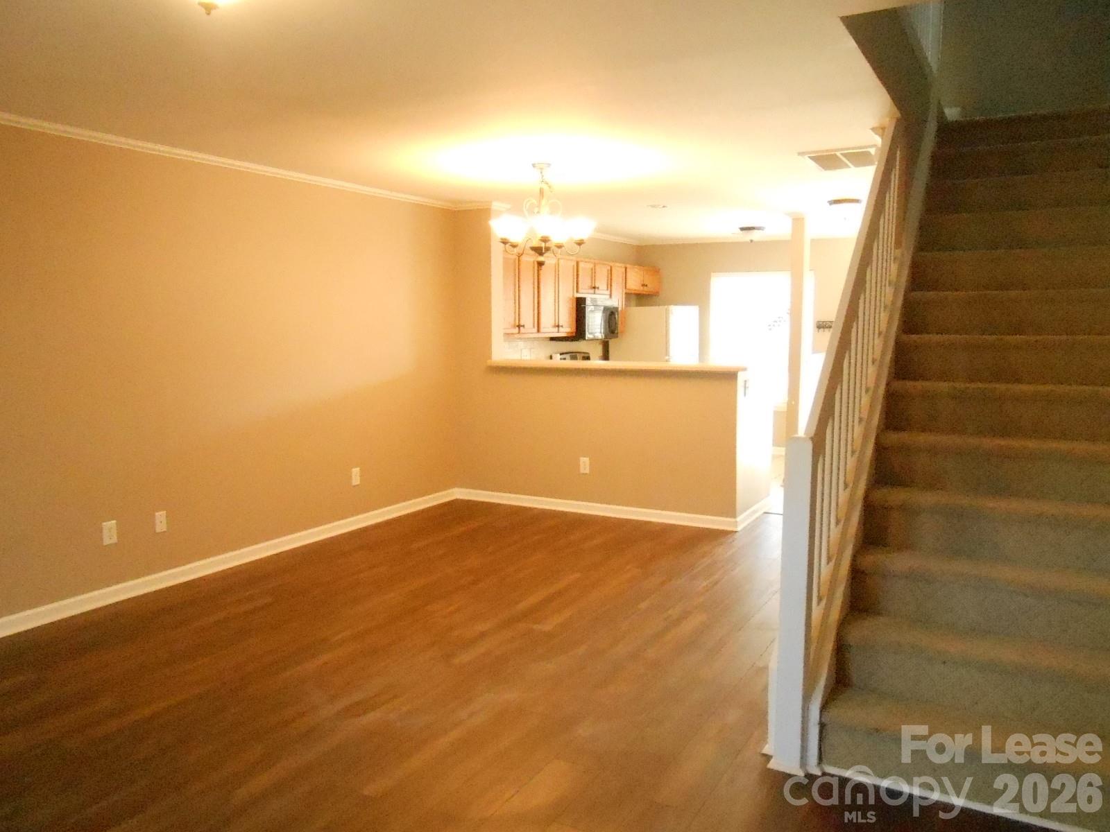 10260 Reindeer Way Lane Property Photo 8