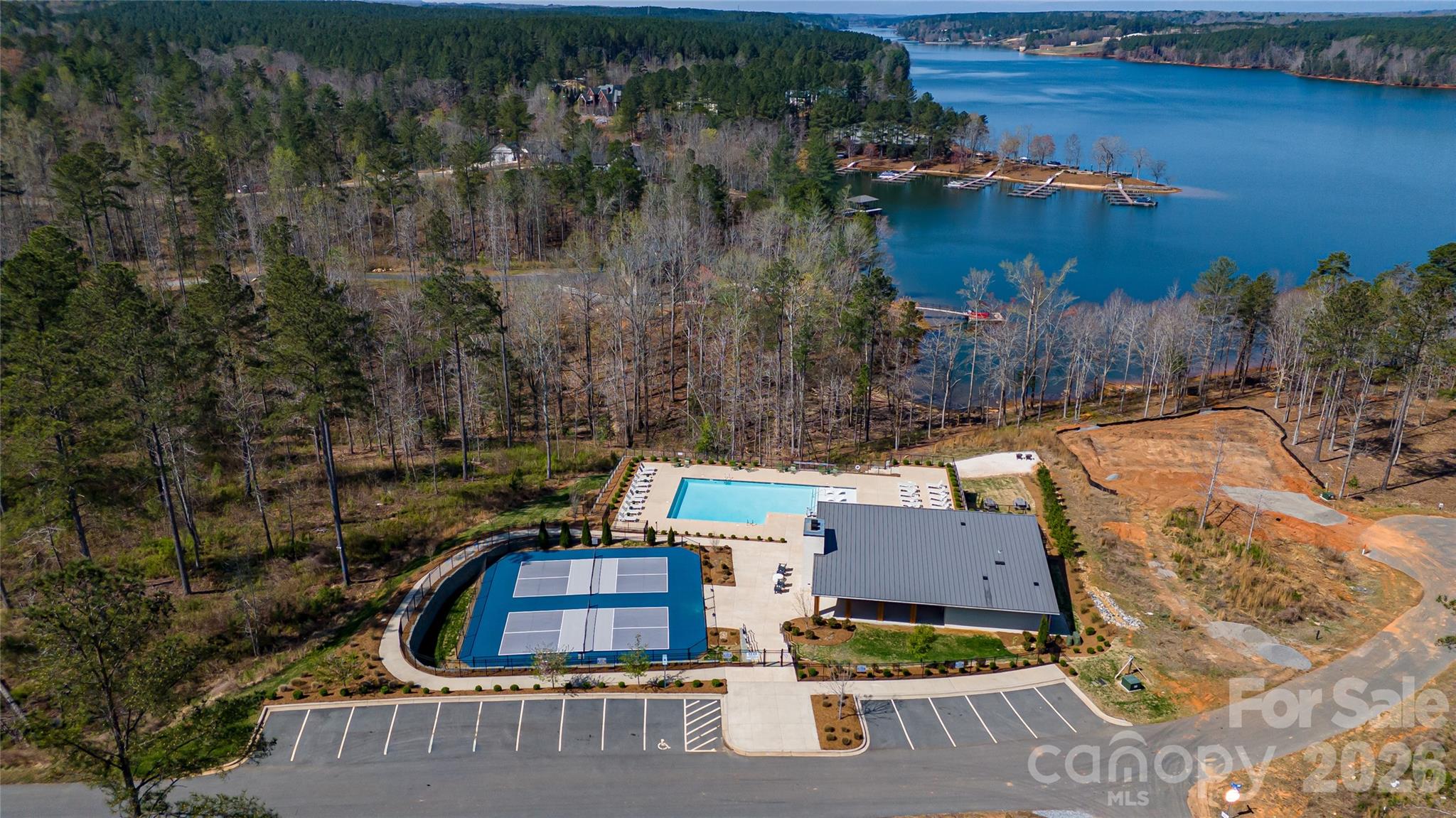 2221 Pikes Peak Ridge Property Photo 14