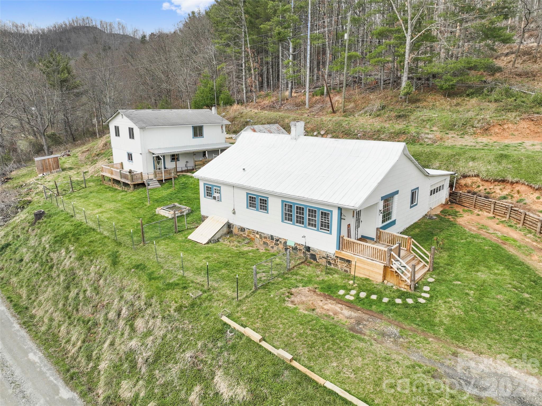 138 Robert Phillips Road Property Photo 3