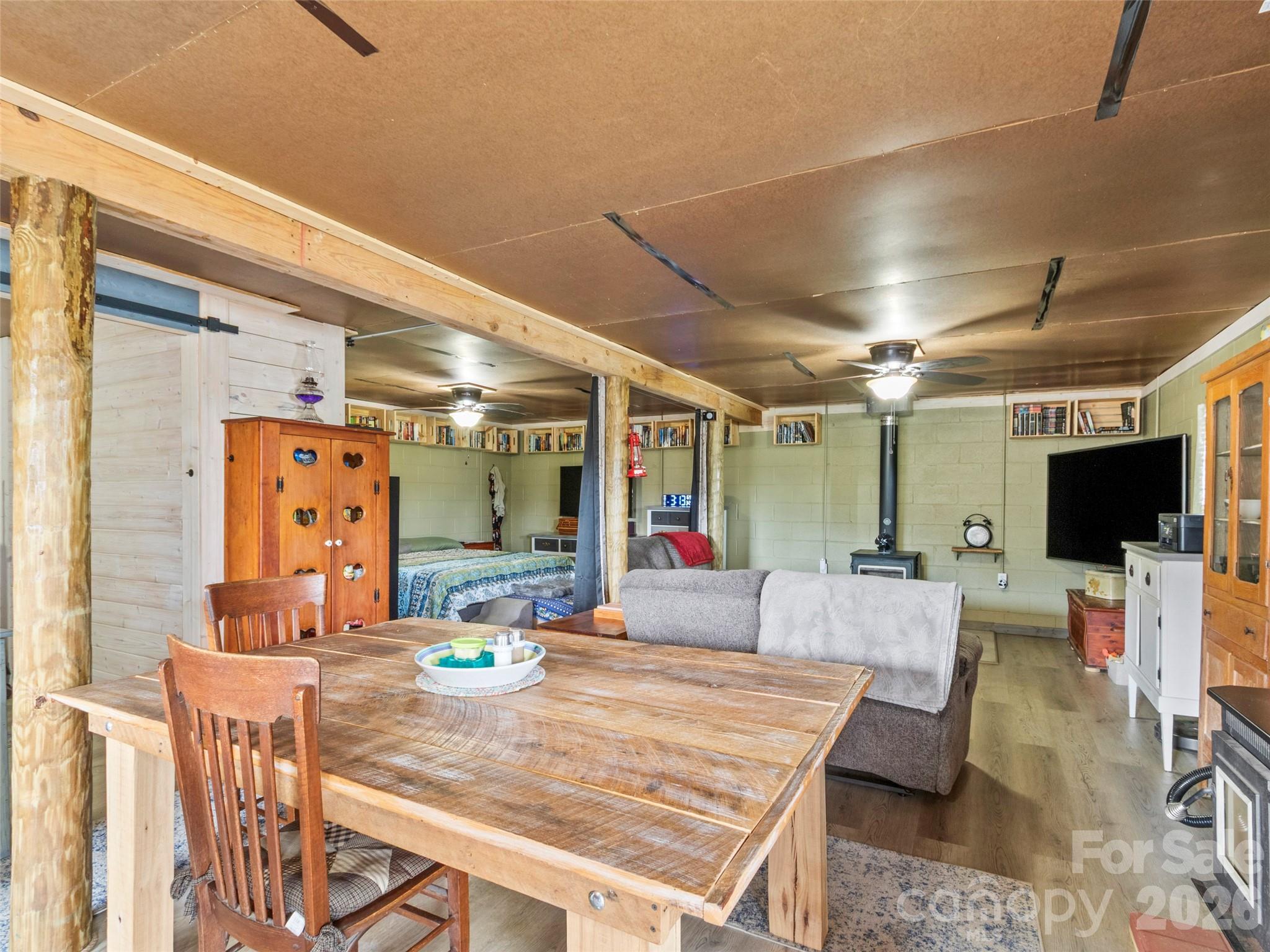 138 Robert Phillips Road Property Photo 25