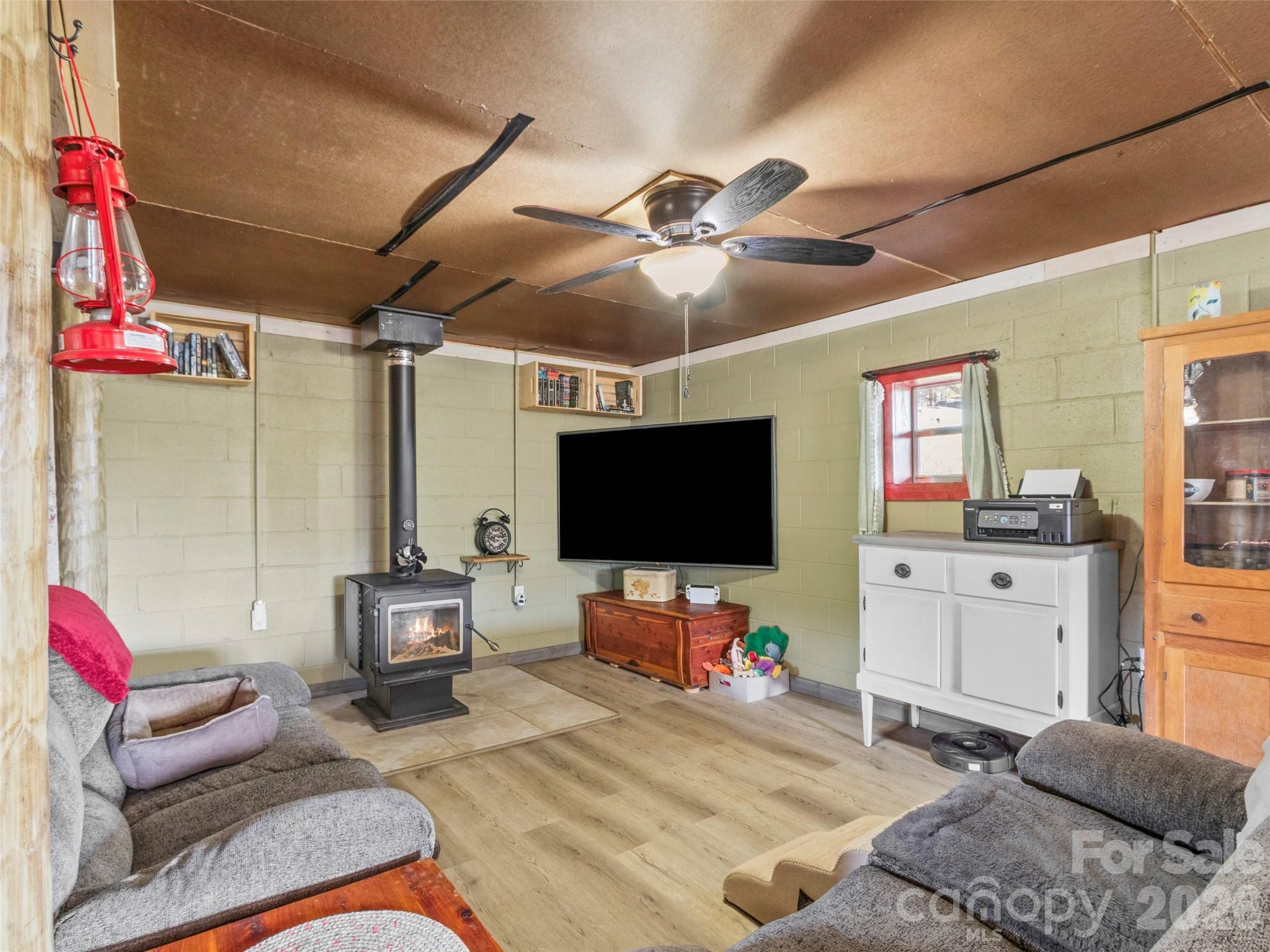 138 Robert Phillips Road Property Photo 30