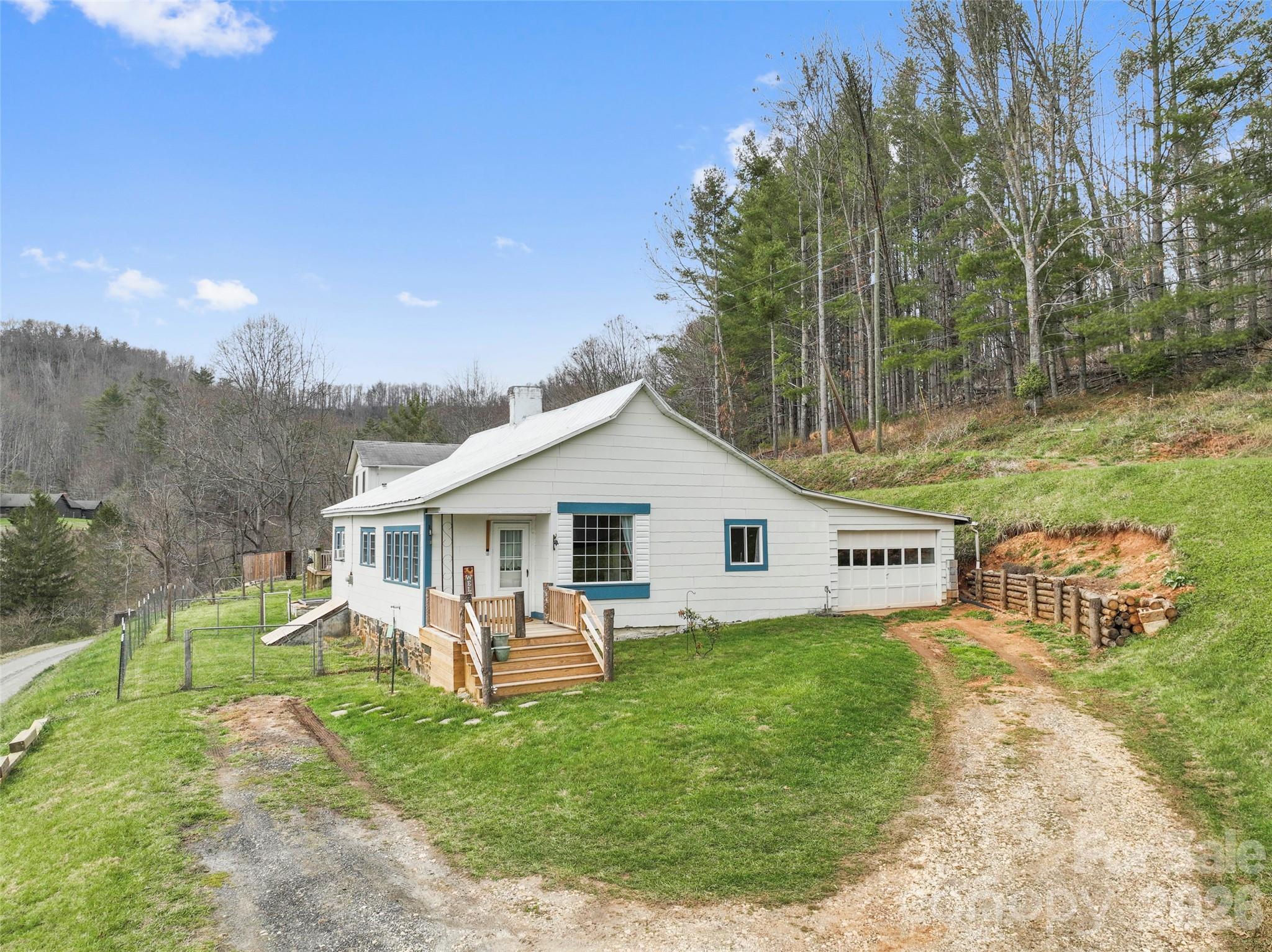 138 Robert Phillips Road Property Photo 35