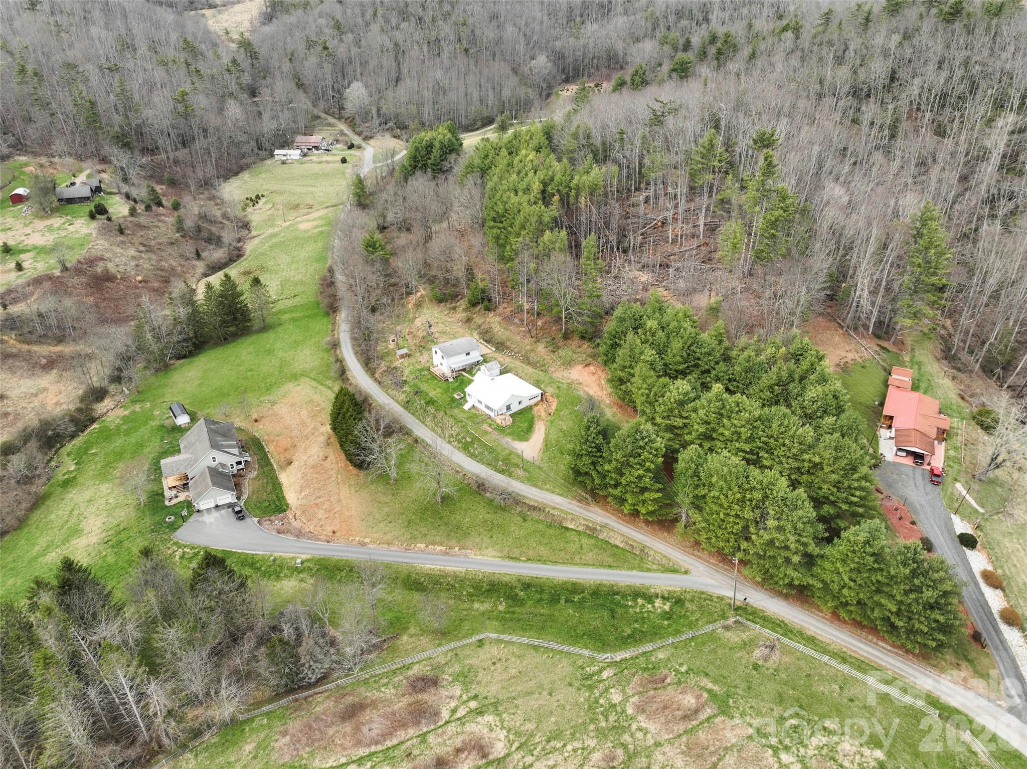 138 Robert Phillips Road Property Photo 37