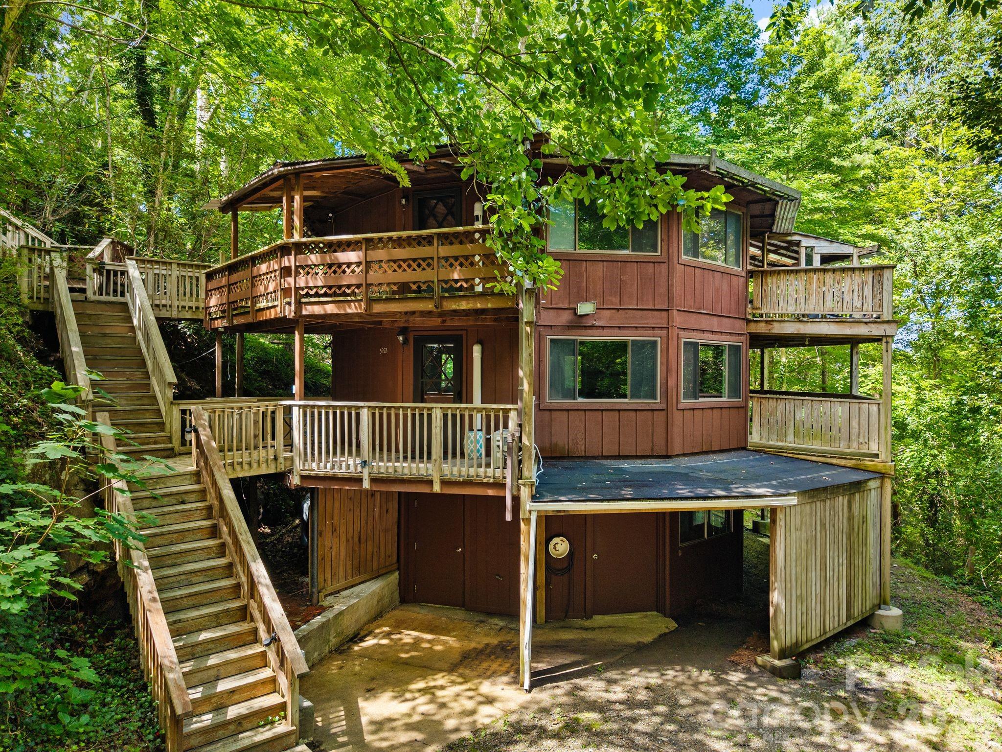 355 Sunset Drive Property Photo 1