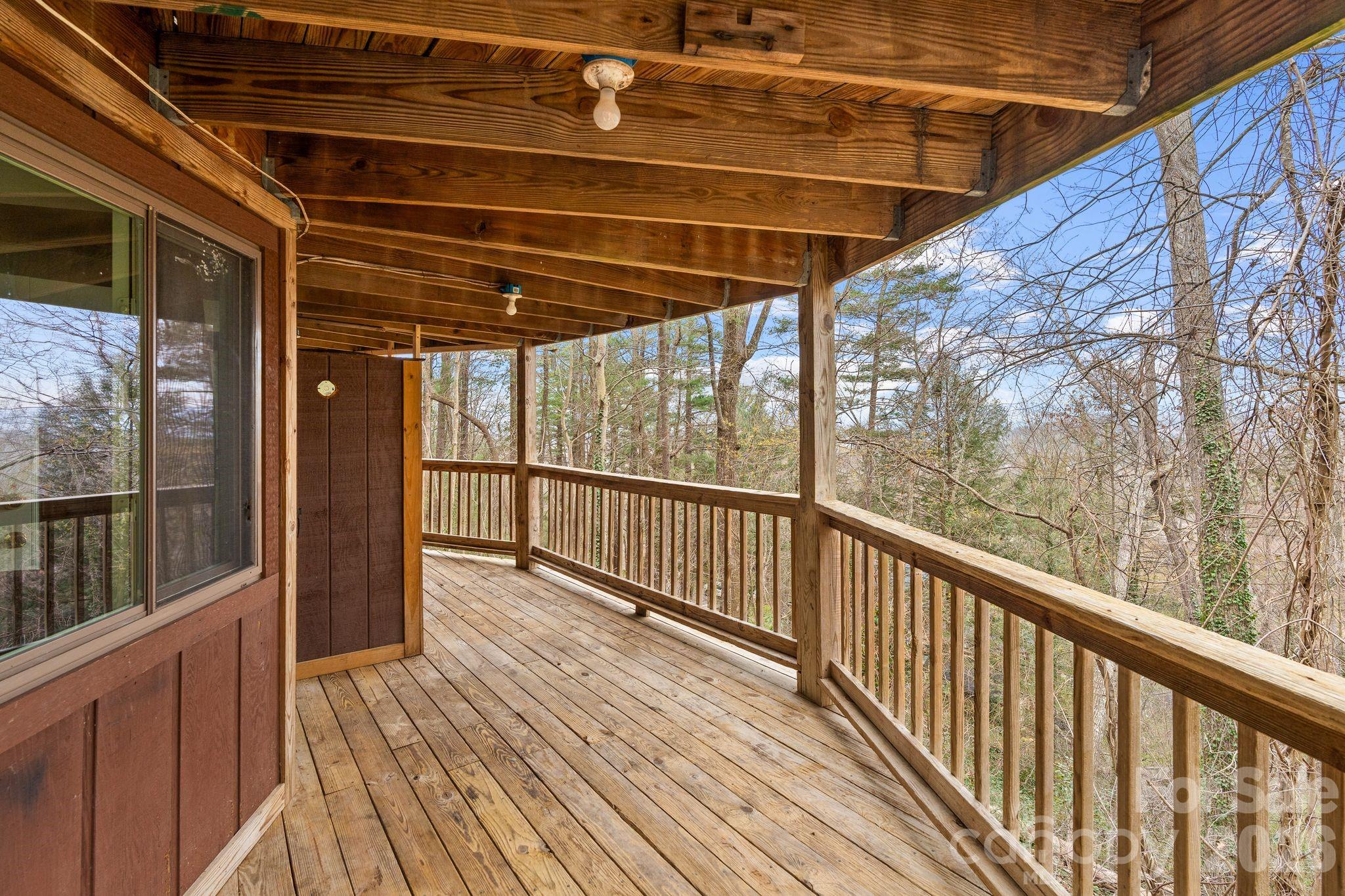 355 Sunset Drive Property Photo 28