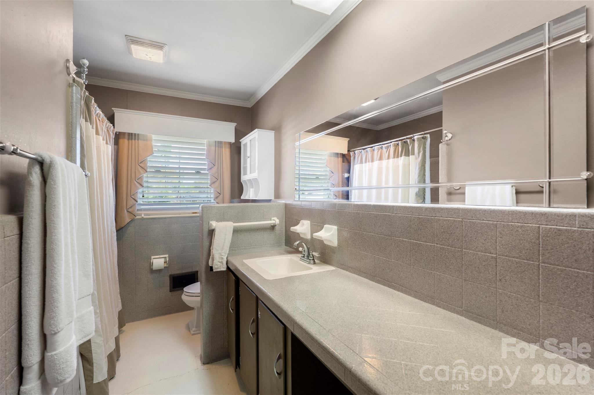 2108 S Cannon Boulevard Property Photo 17