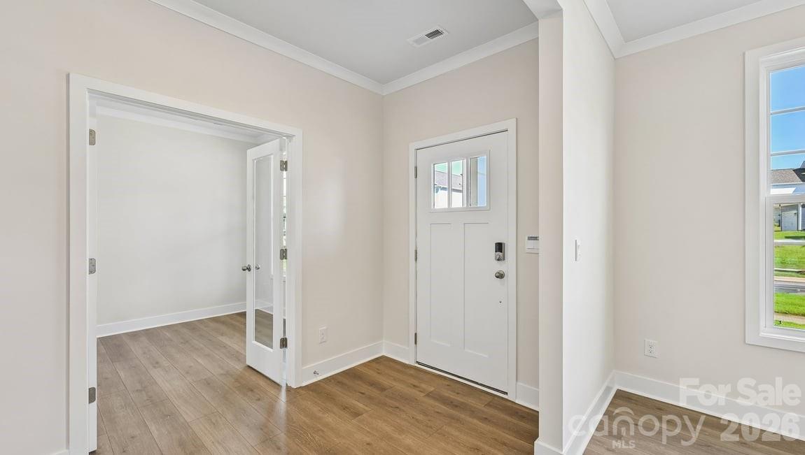 9315 Carver Avenue Property Photo 3