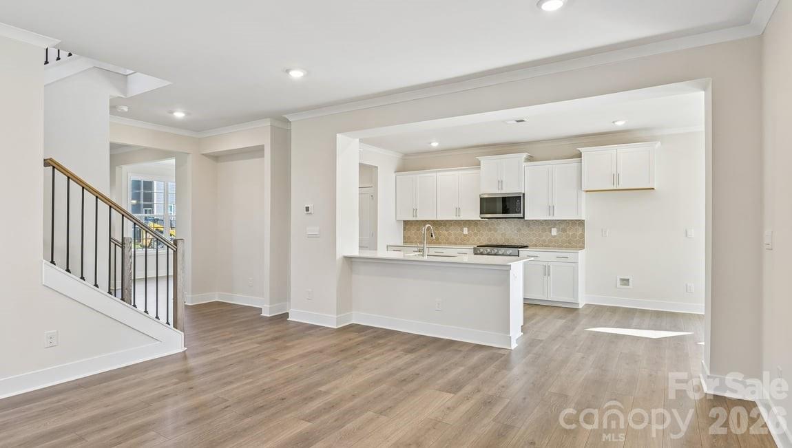 9315 Carver Avenue Property Photo 7