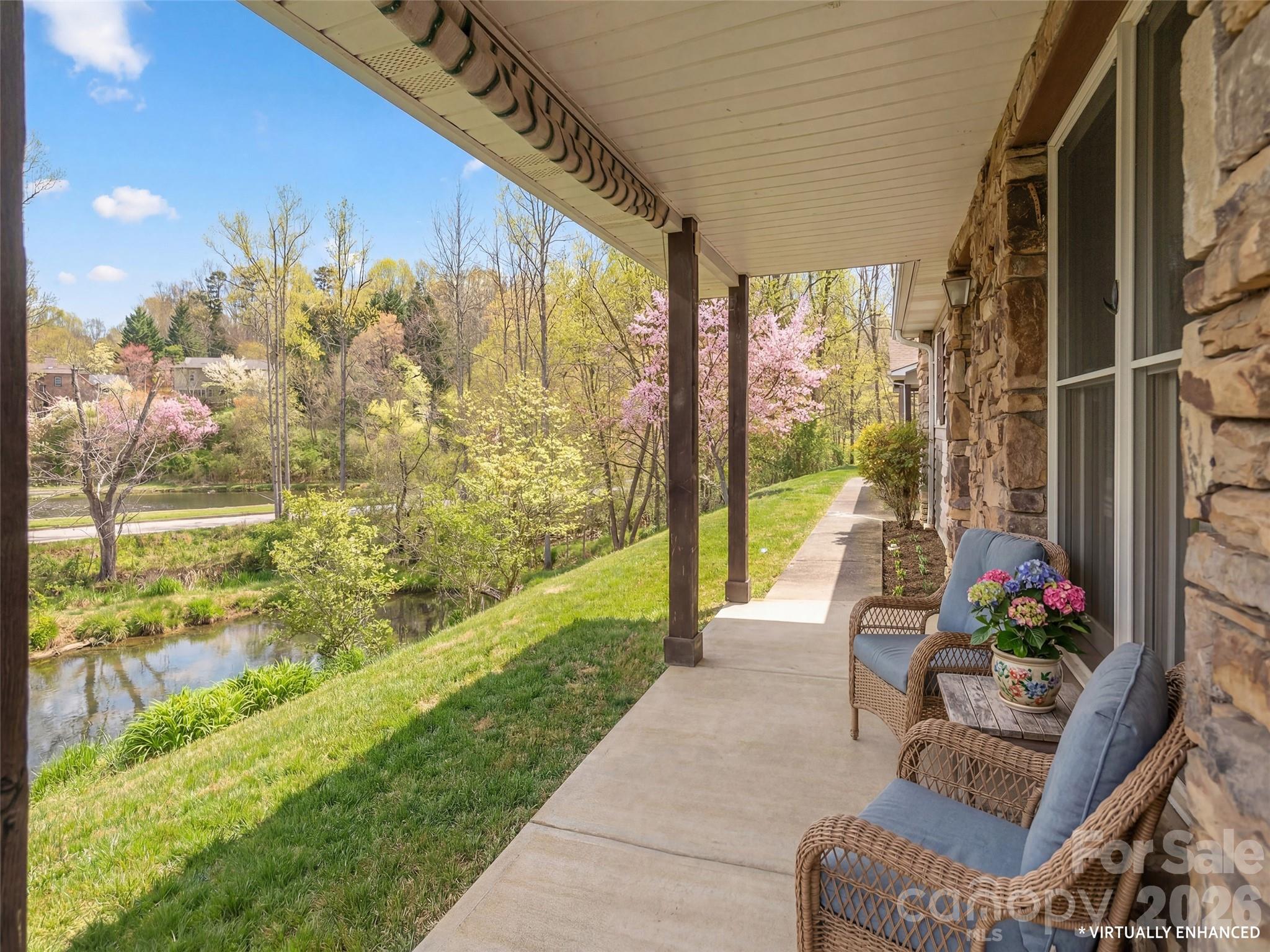 203 Rocky Mountain Way Property Photo 2
