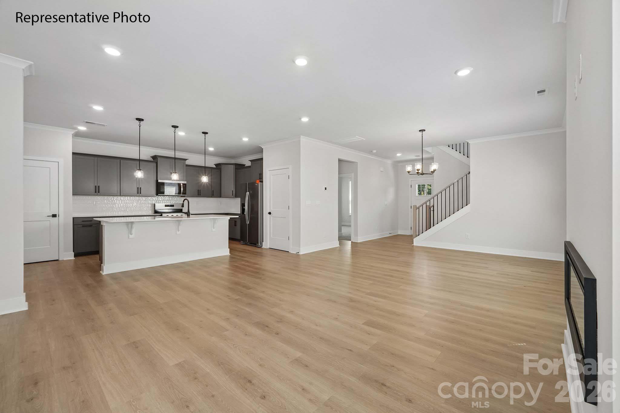 9327 Carver Avenue Property Photo 9