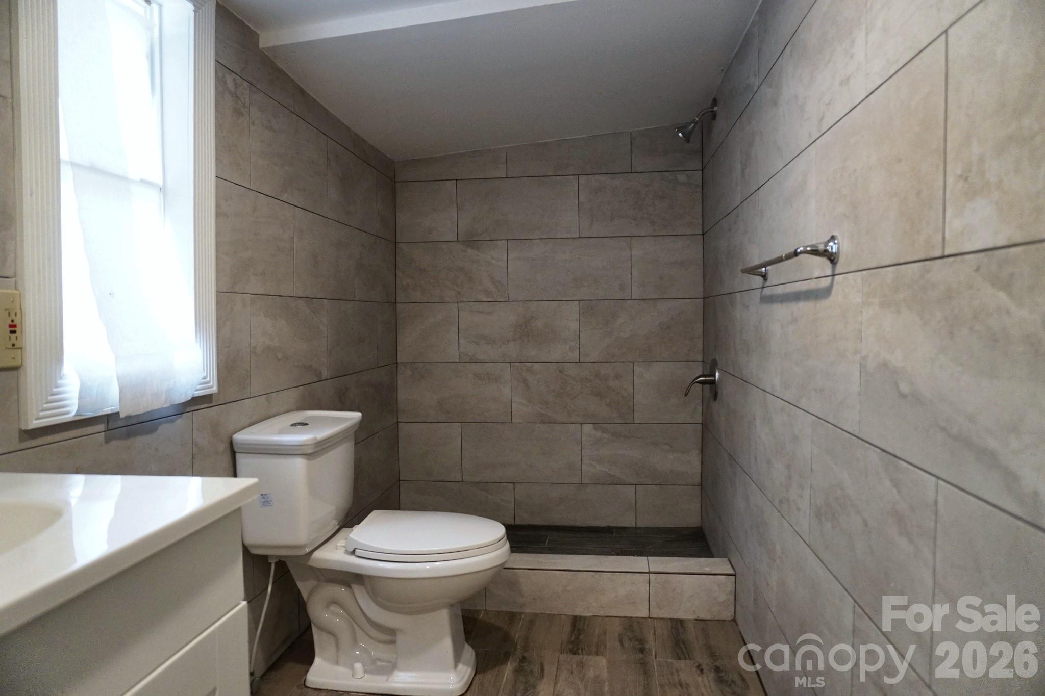 415 E Georgia Avenue Property Photo 14