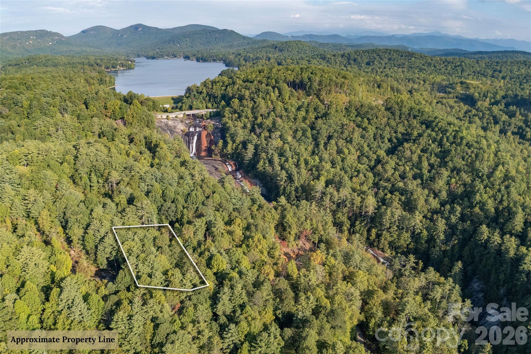 Lot 16 Toxaway Falls Drive Property Photo 2
