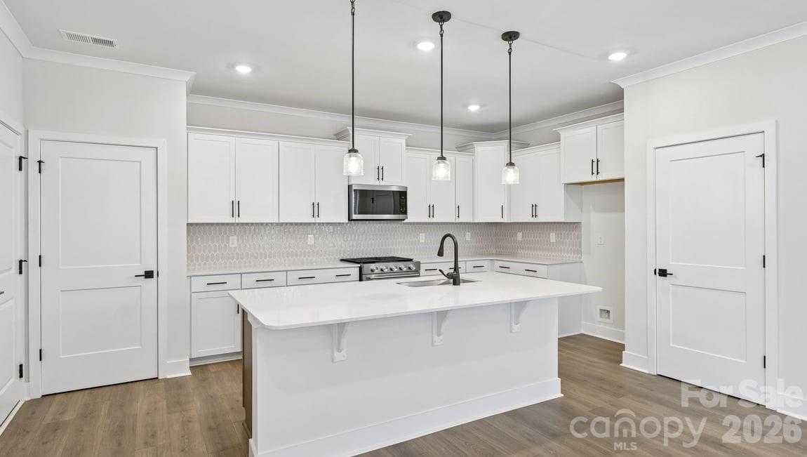 9332 Carver Avenue Property Photo 9
