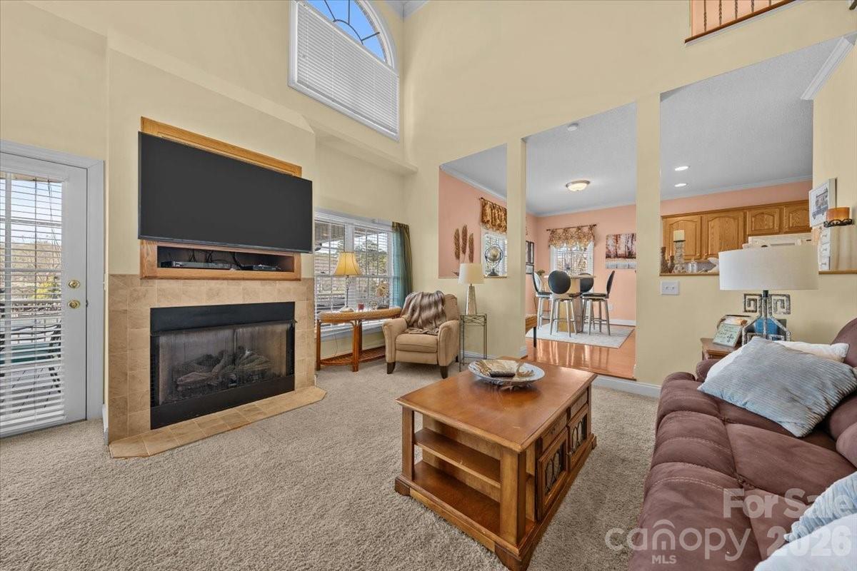 704 Shoreline Drive Property Photo 16