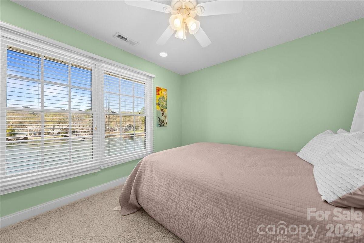704 Shoreline Drive Property Photo 29