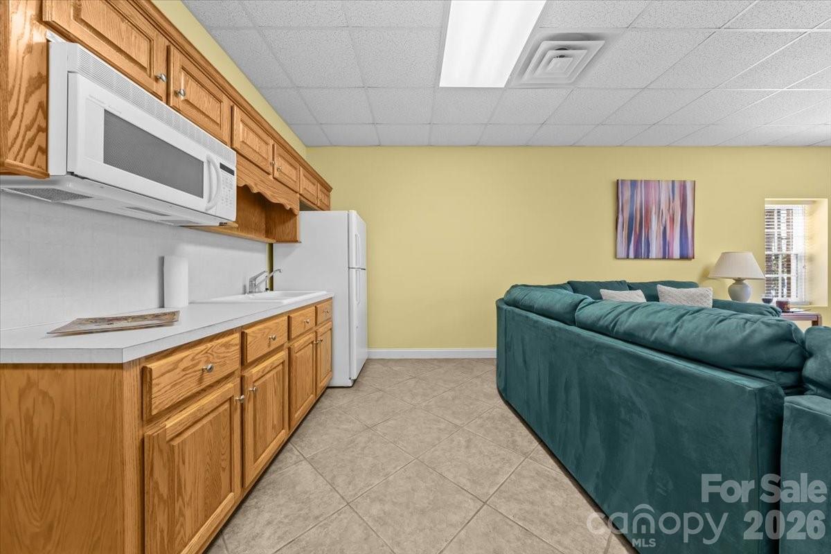 704 Shoreline Drive Property Photo 35