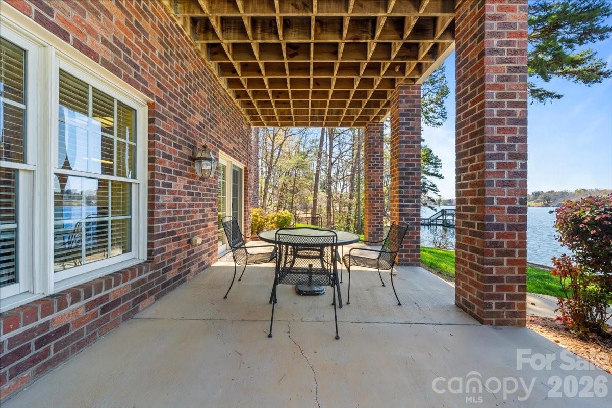 704 Shoreline Drive Property Photo 43