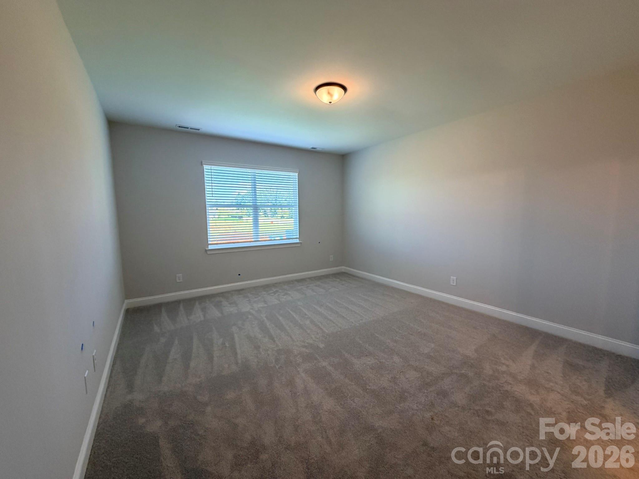 120 Swing Lane Property Photo 9