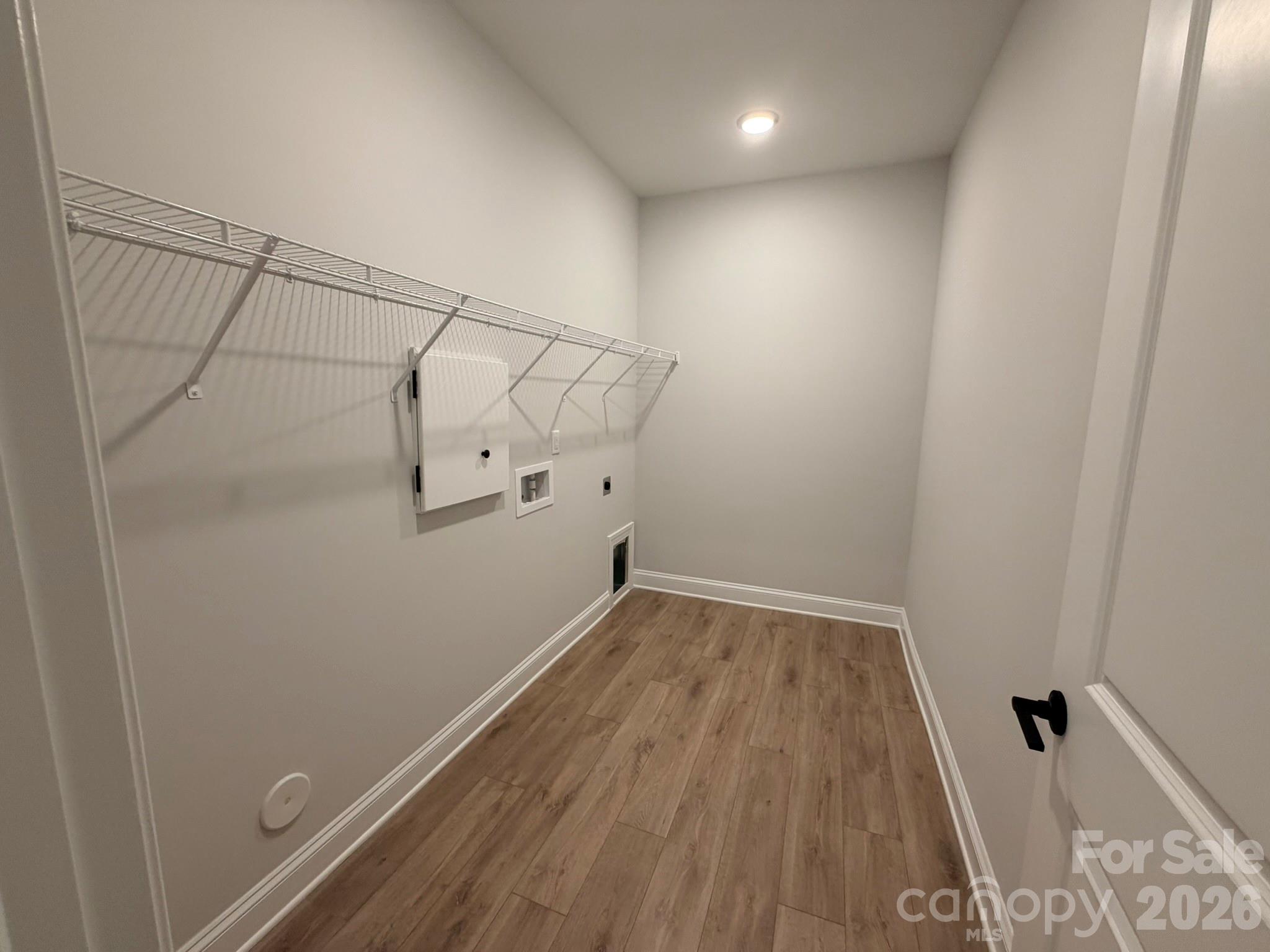 120 Swing Lane Property Photo 12