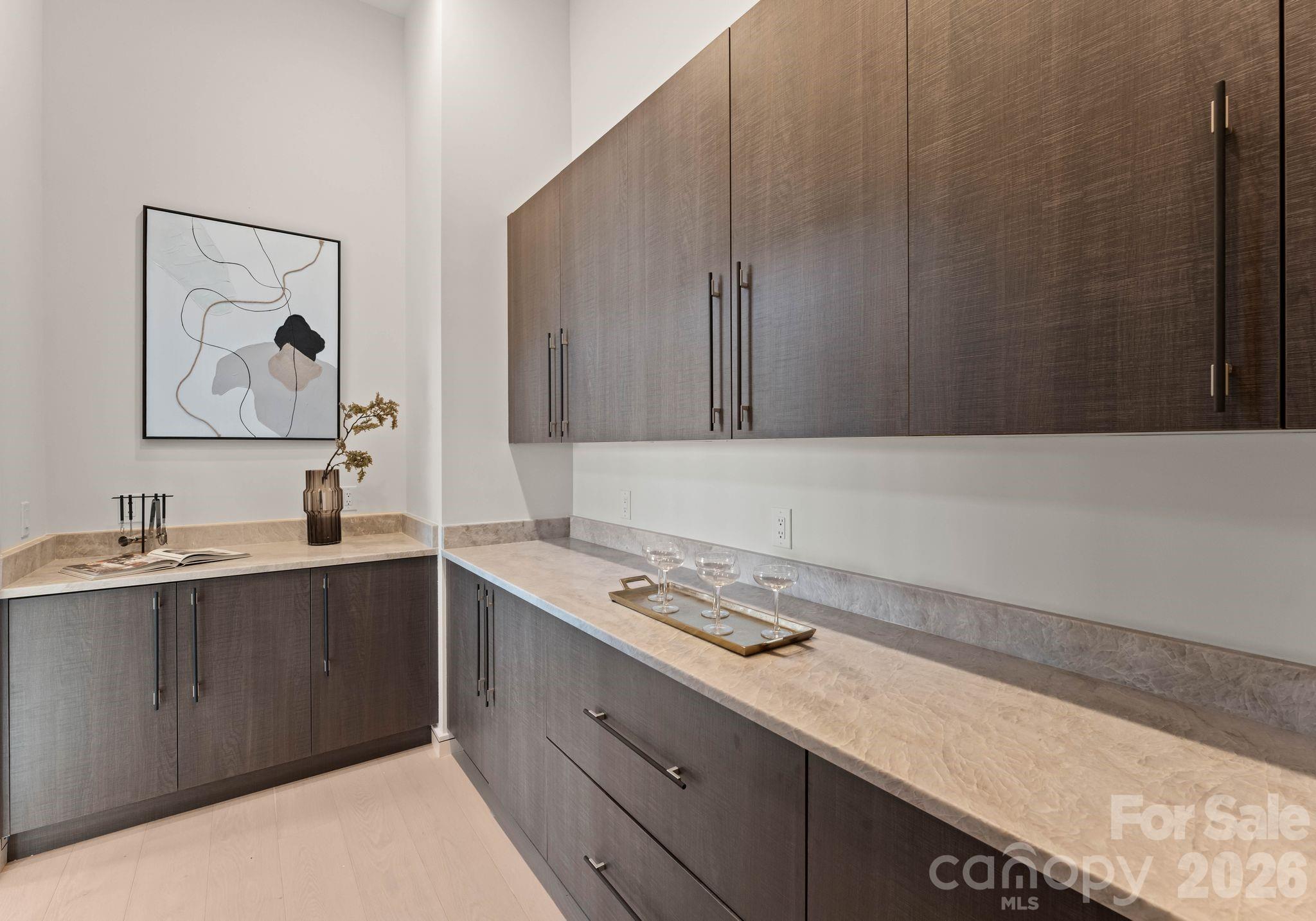 6000 Midsomer Road Property Photo 21