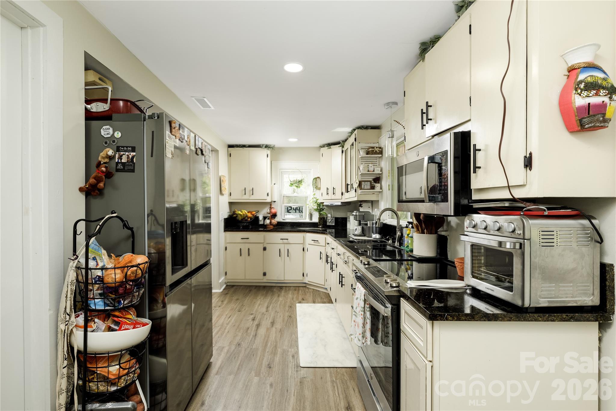 4100 S Fork Street Property Photo 5