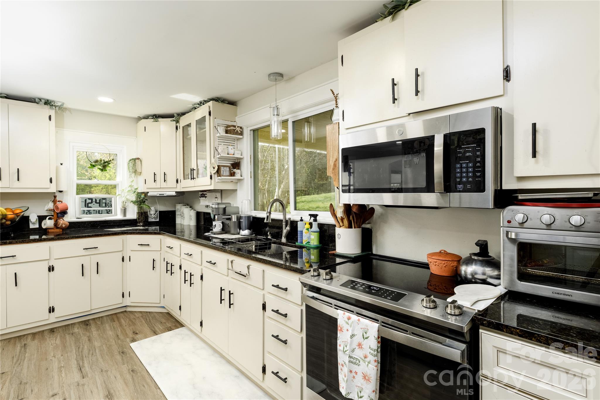 4100 S Fork Street Property Photo 6