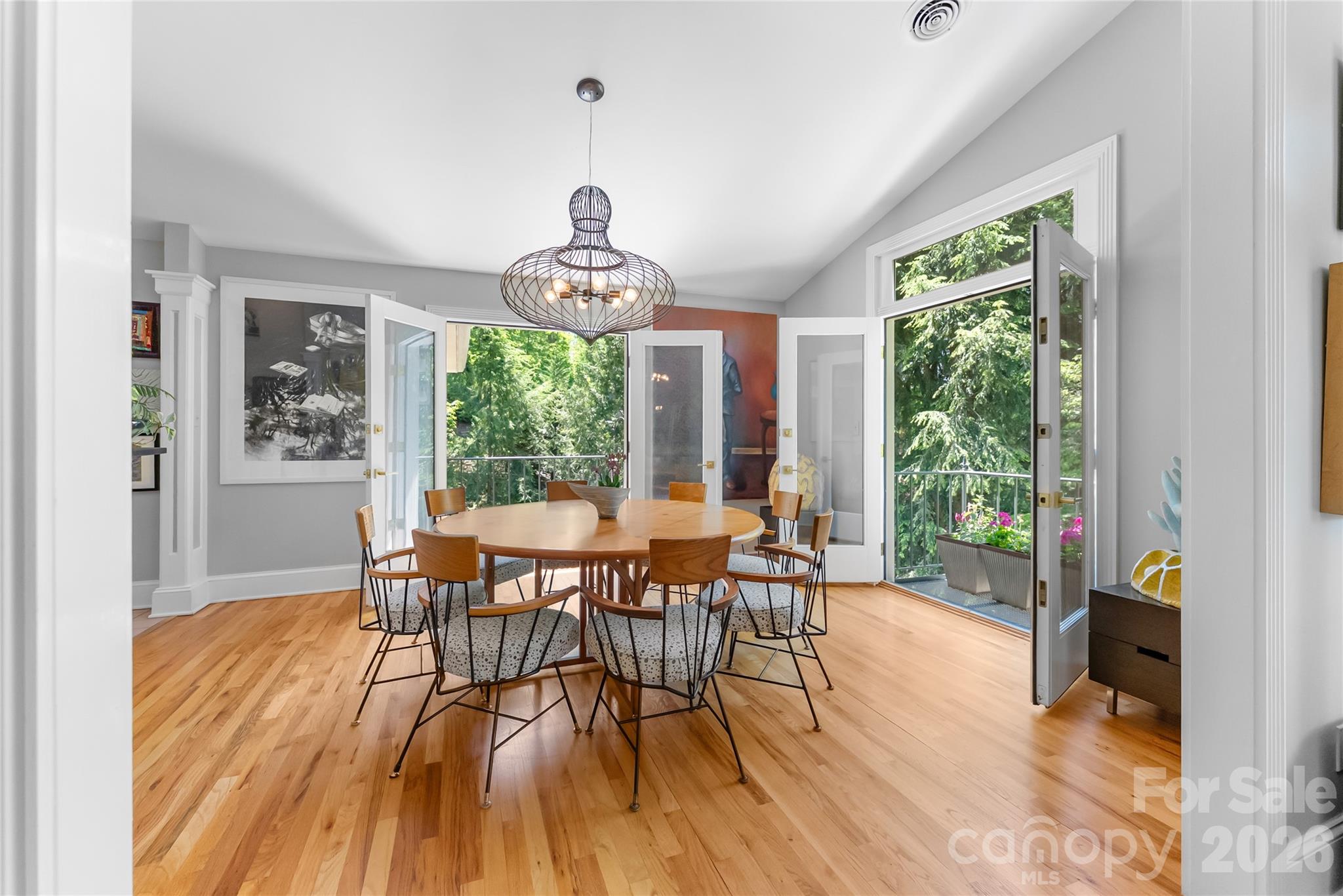 200 Robinhood Road Property Photo 7