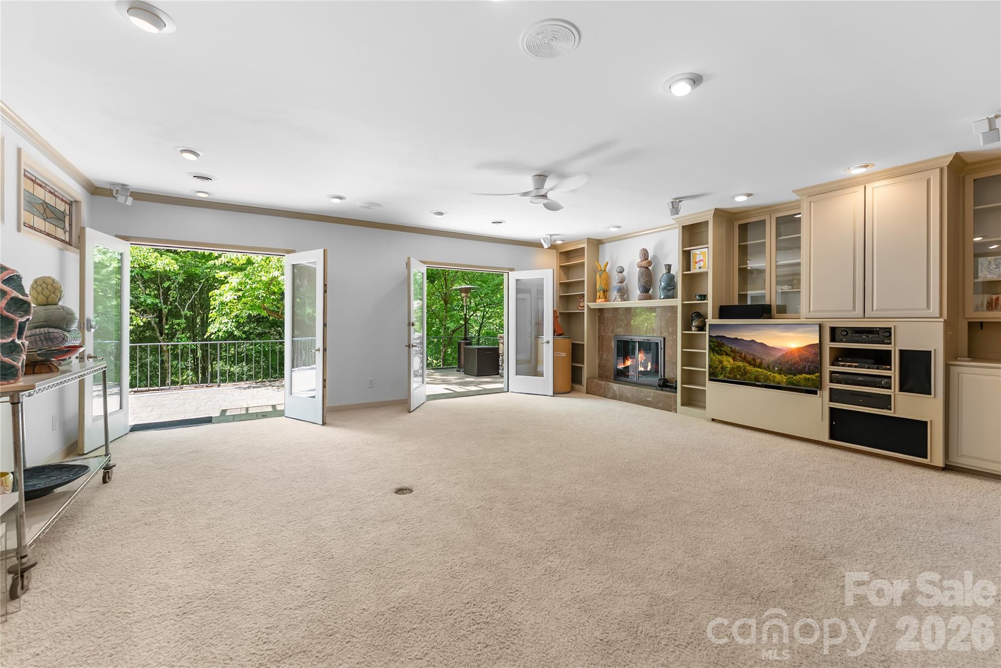 200 Robinhood Road Property Photo 23