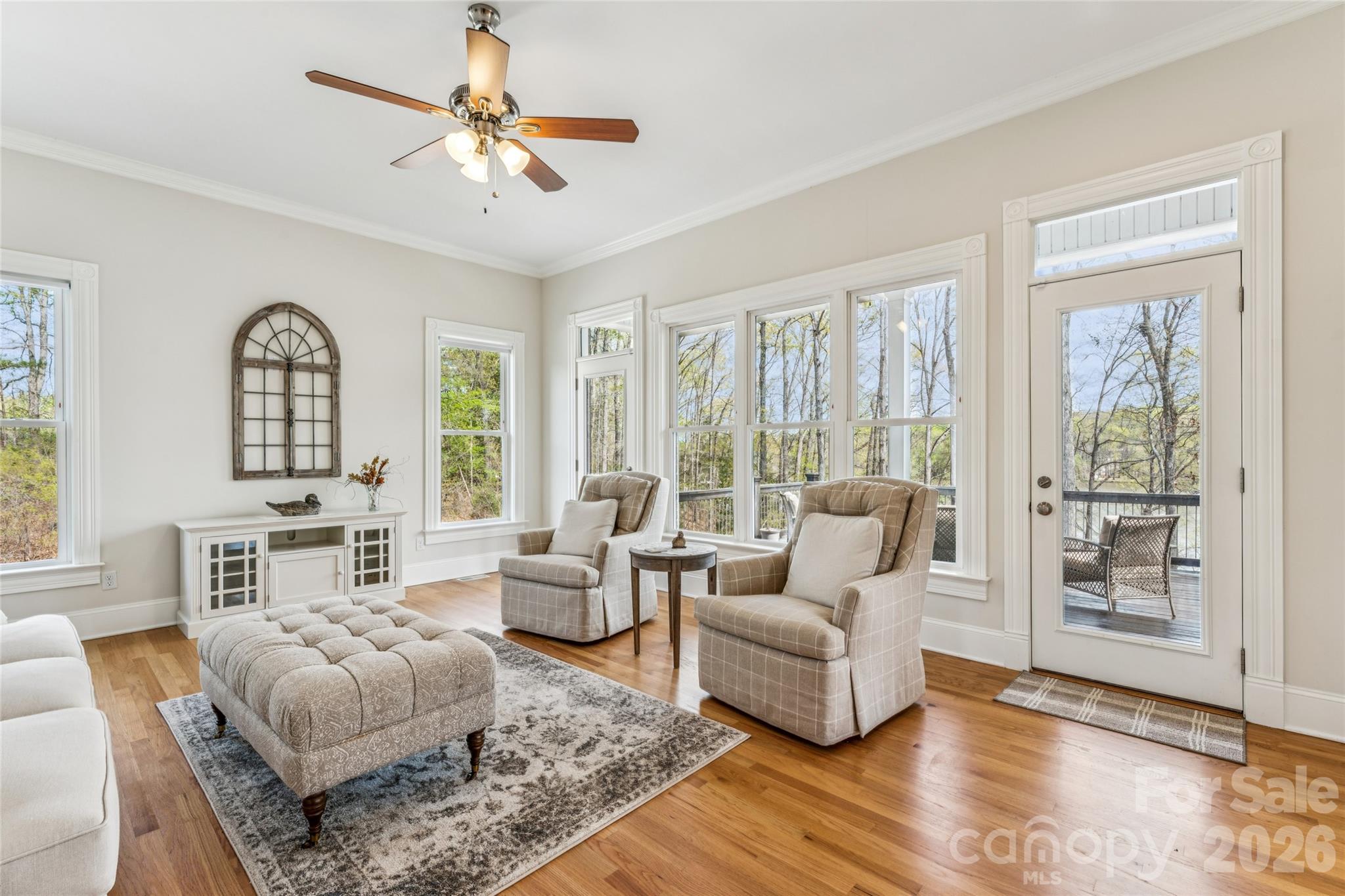 902 Bridgewater Drive Property Photo 12