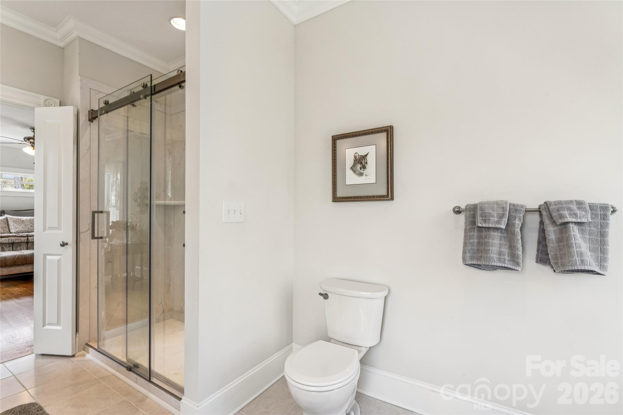 902 Bridgewater Drive Property Photo 32