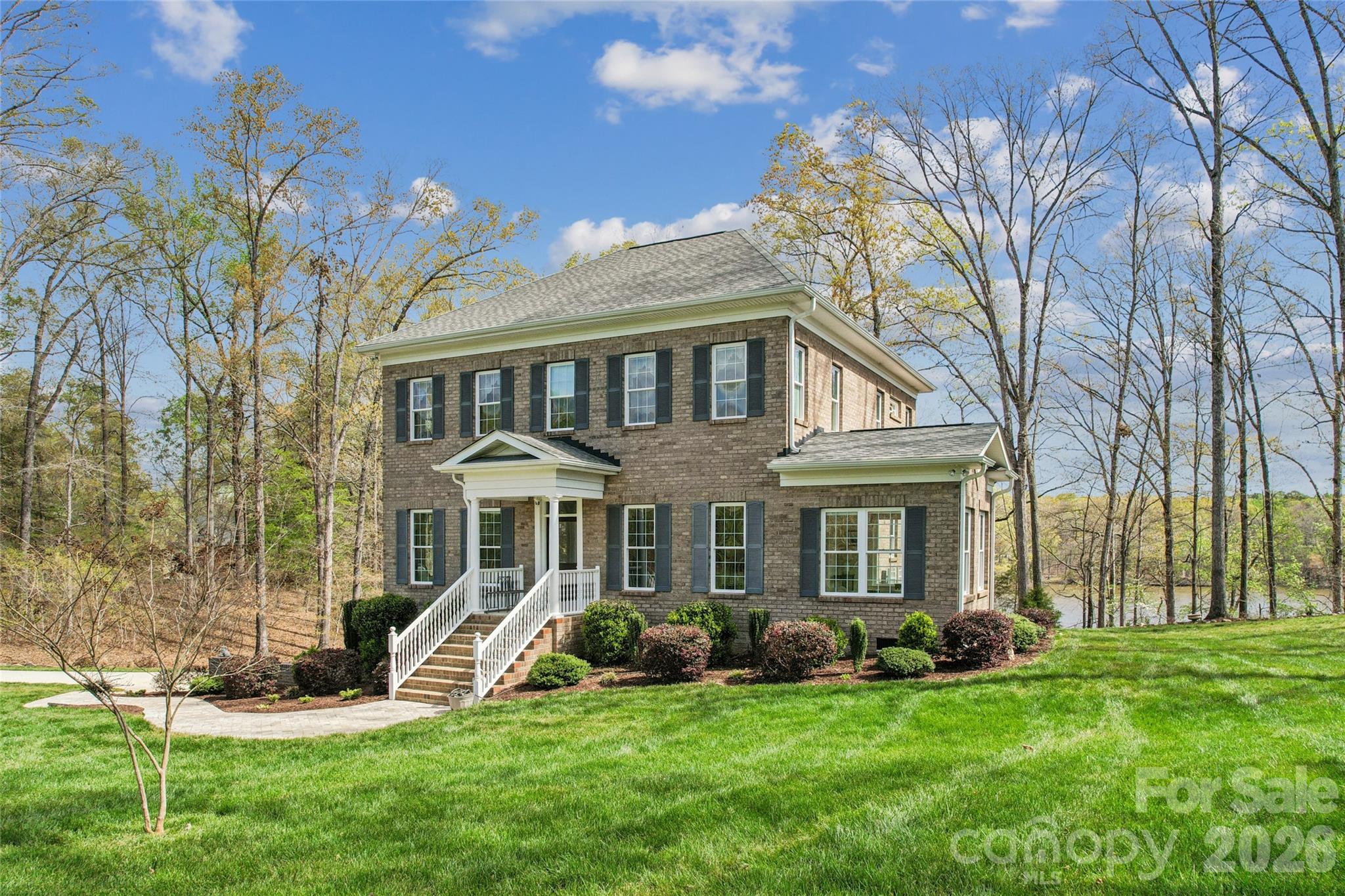 902 Bridgewater Drive Property Photo 41