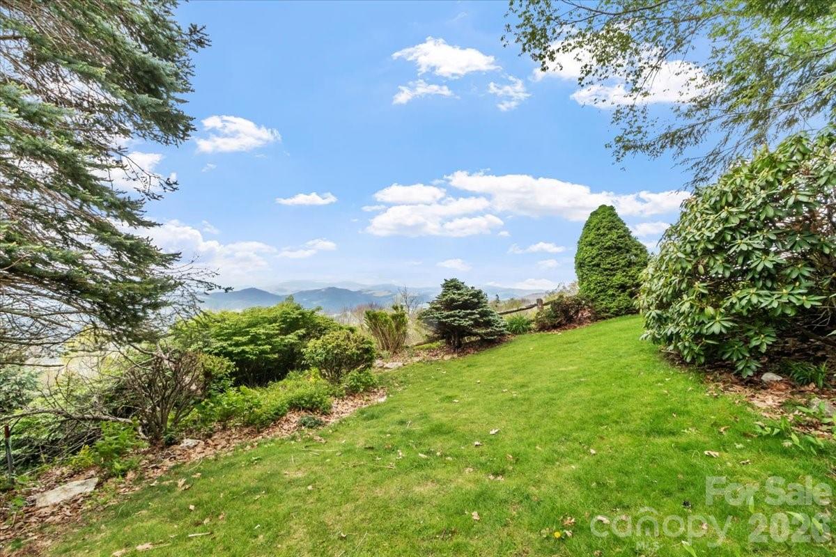 19 Lookout Loop Property Photo 37
