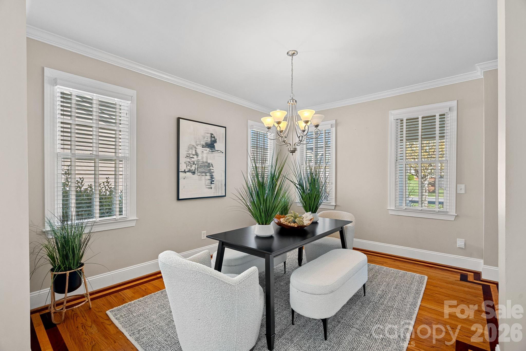 123 Hedgewood Drive Property Photo 7