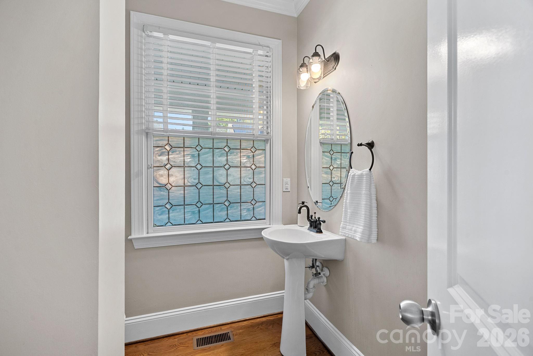 123 Hedgewood Drive Property Photo 16
