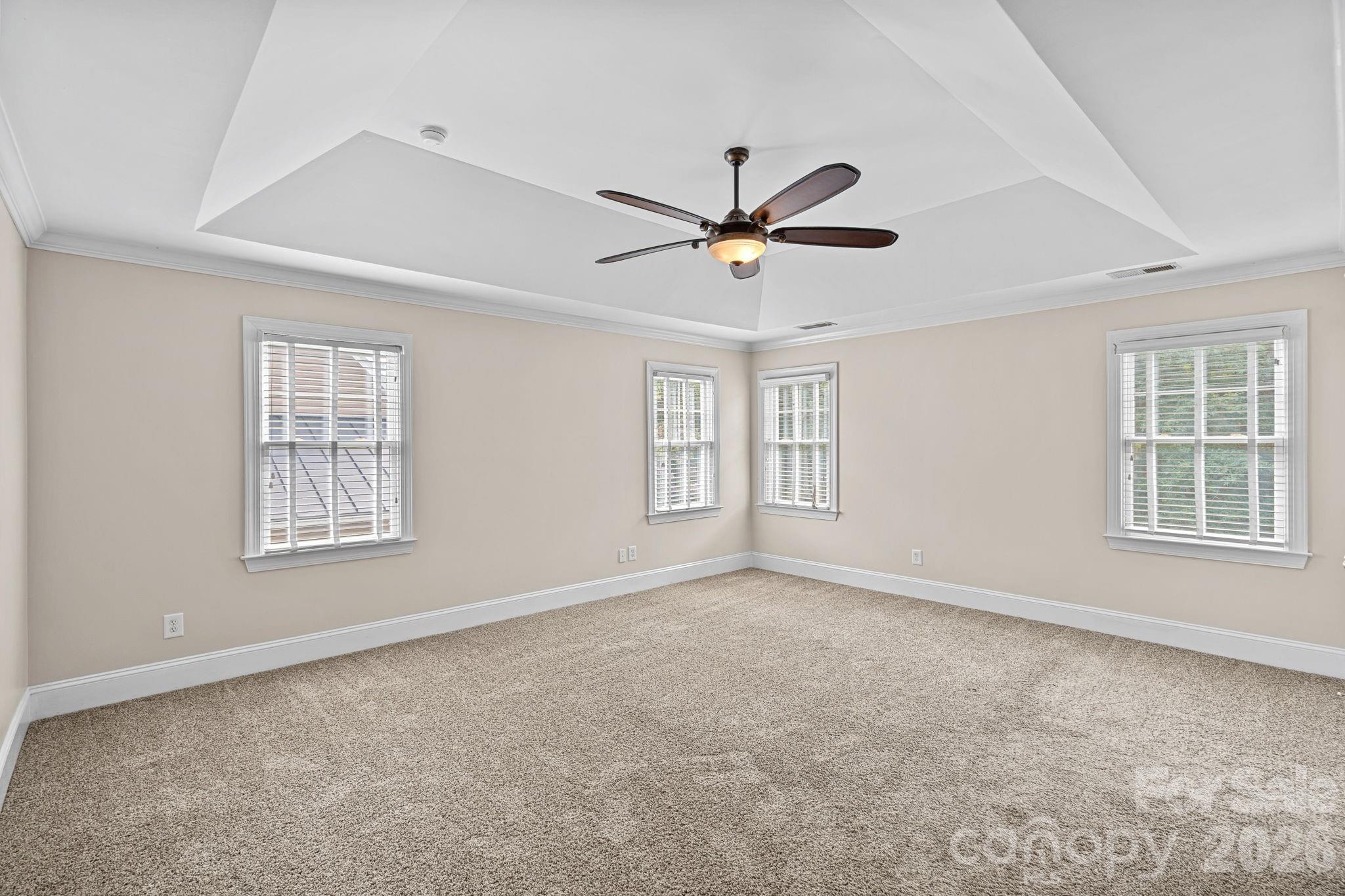 123 Hedgewood Drive Property Photo 17