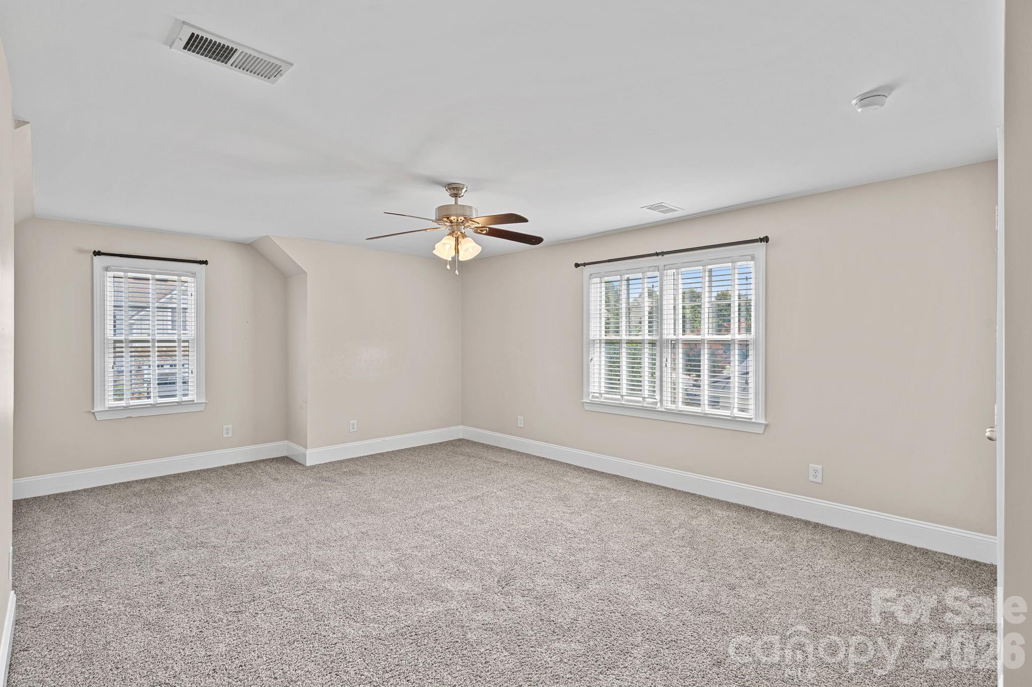 123 Hedgewood Drive Property Photo 28