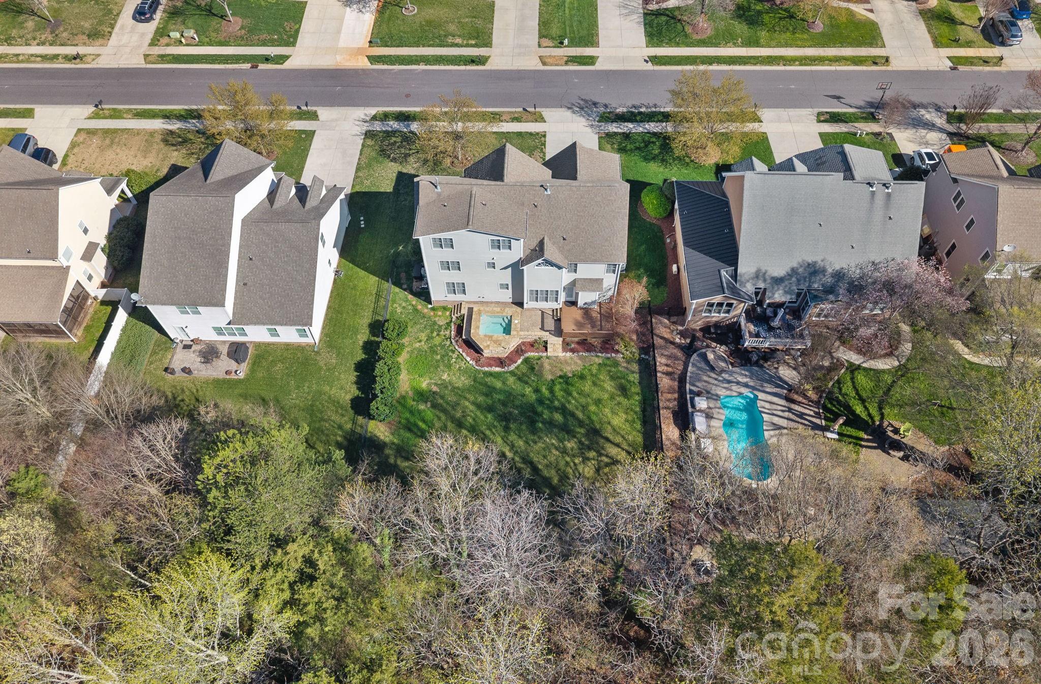 123 Hedgewood Drive Property Photo 41