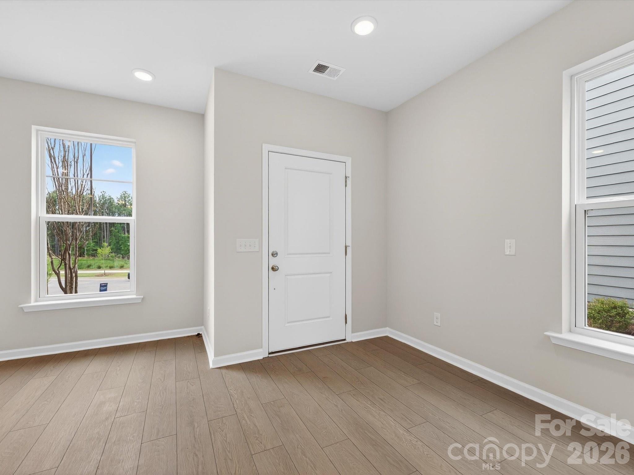585 Cape Cod Way Property Photo 42