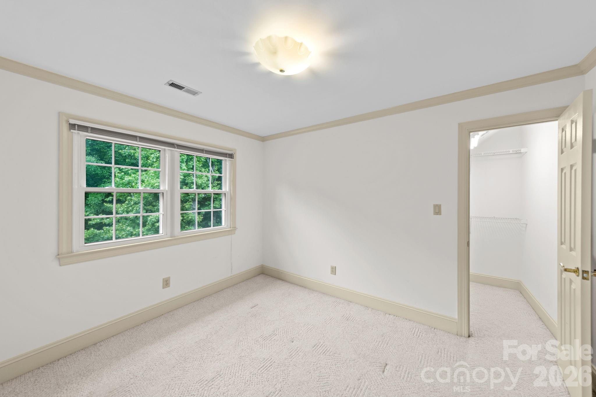 5215 Silchester Lane Property Photo 25