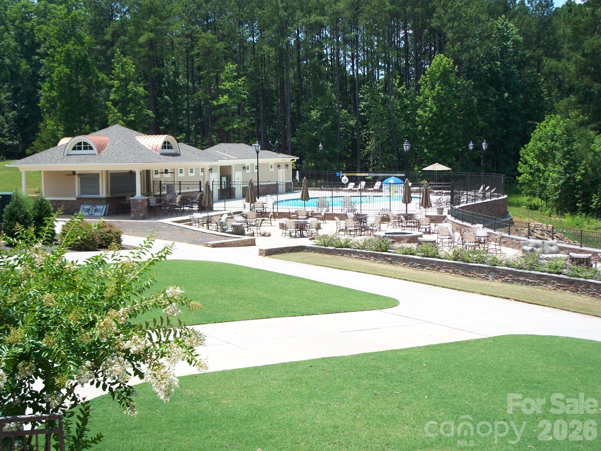 000 Shagbark Court 1050 Property Photo 9