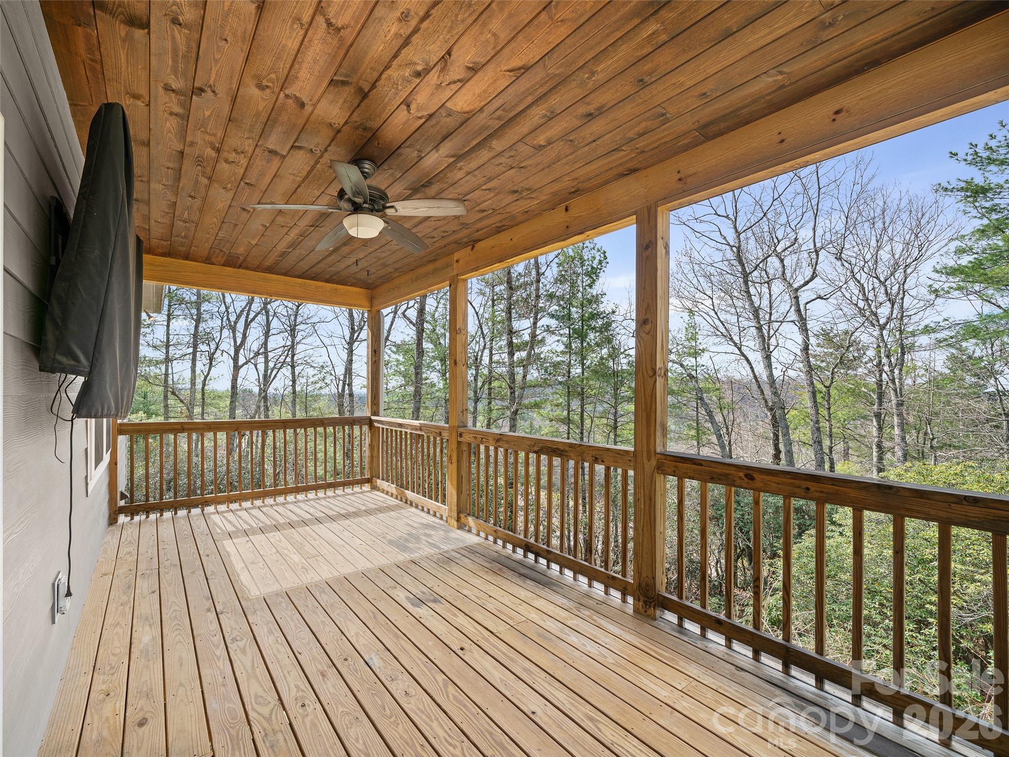 111 Wipprecht Drive Property Photo 18