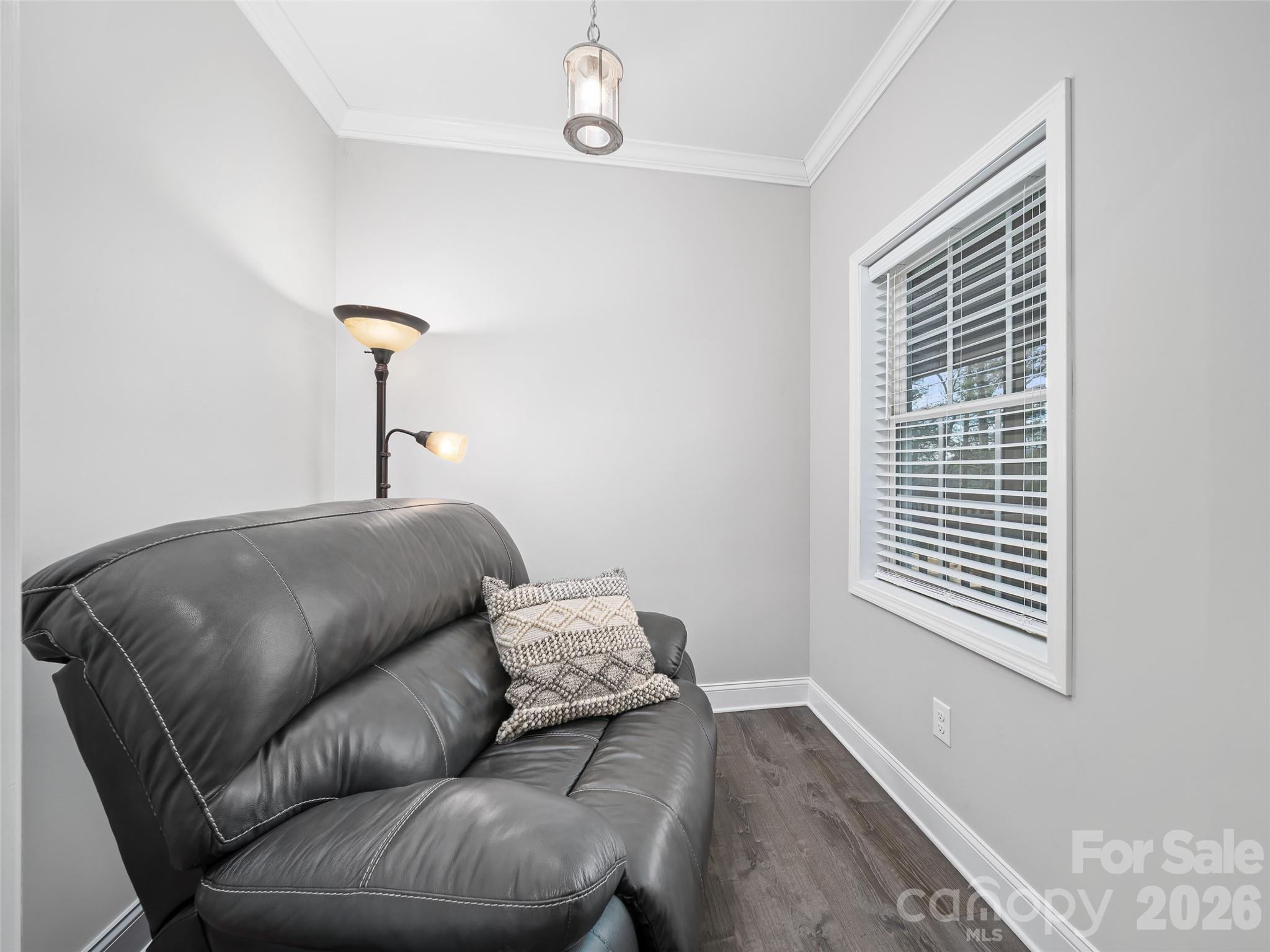 111 Wipprecht Drive Property Photo 22