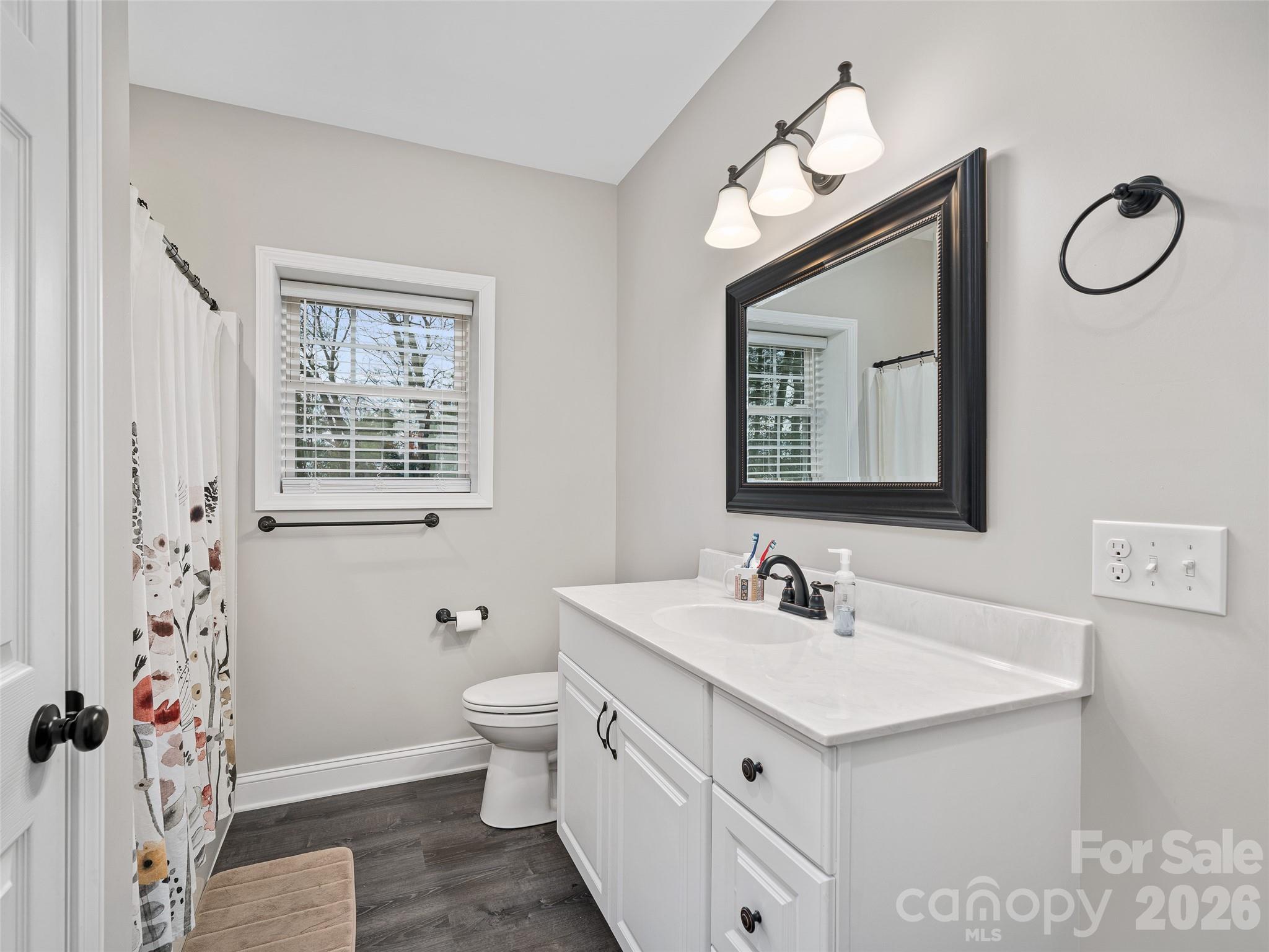 111 Wipprecht Drive Property Photo 36