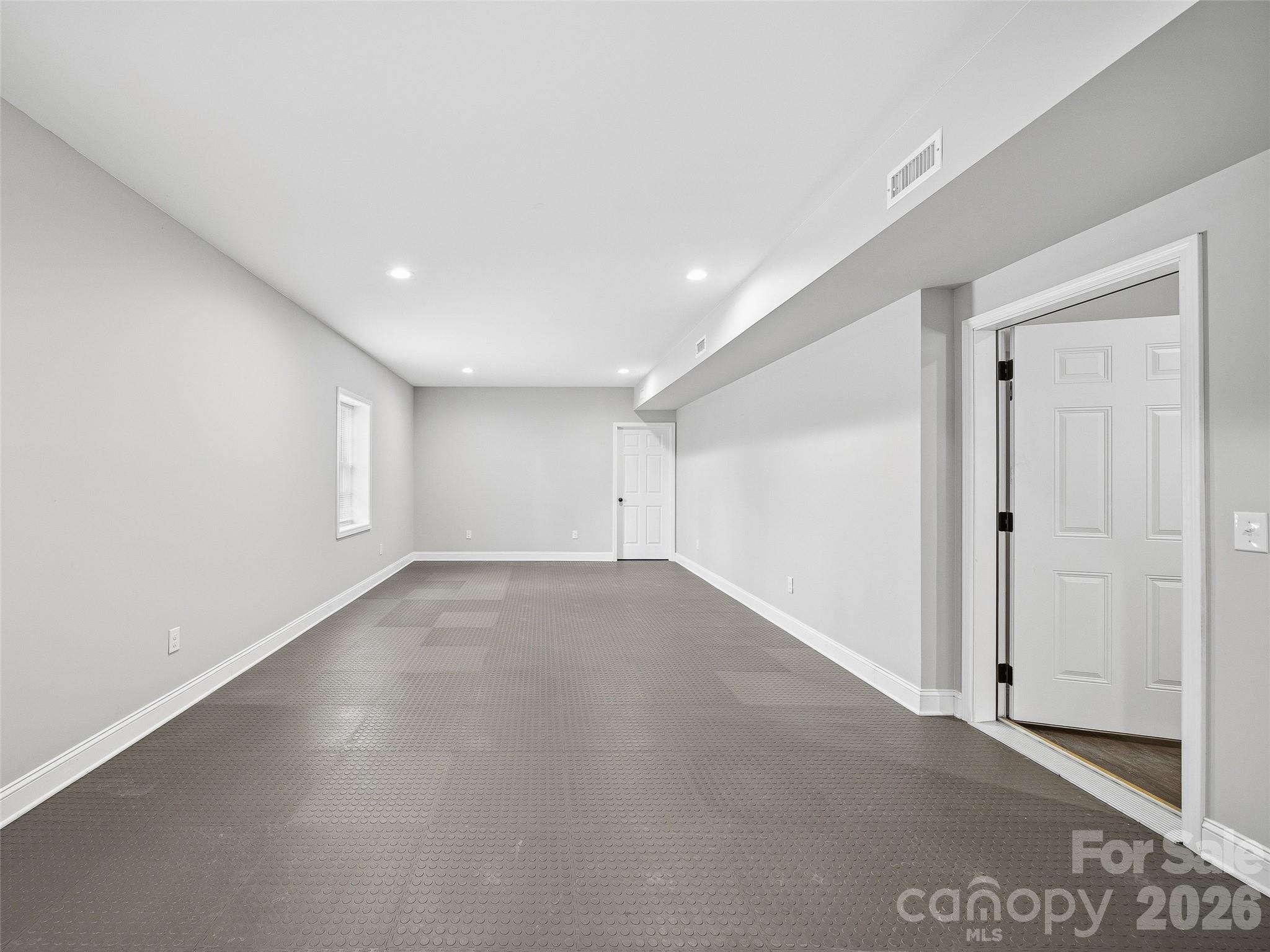 111 Wipprecht Drive Property Photo 37
